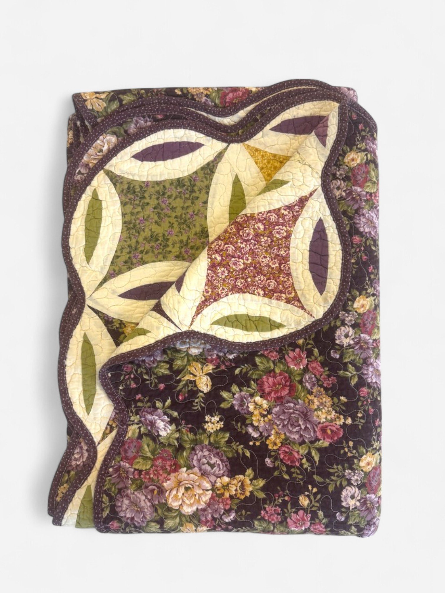 VINTAGE FLORAL QUILT