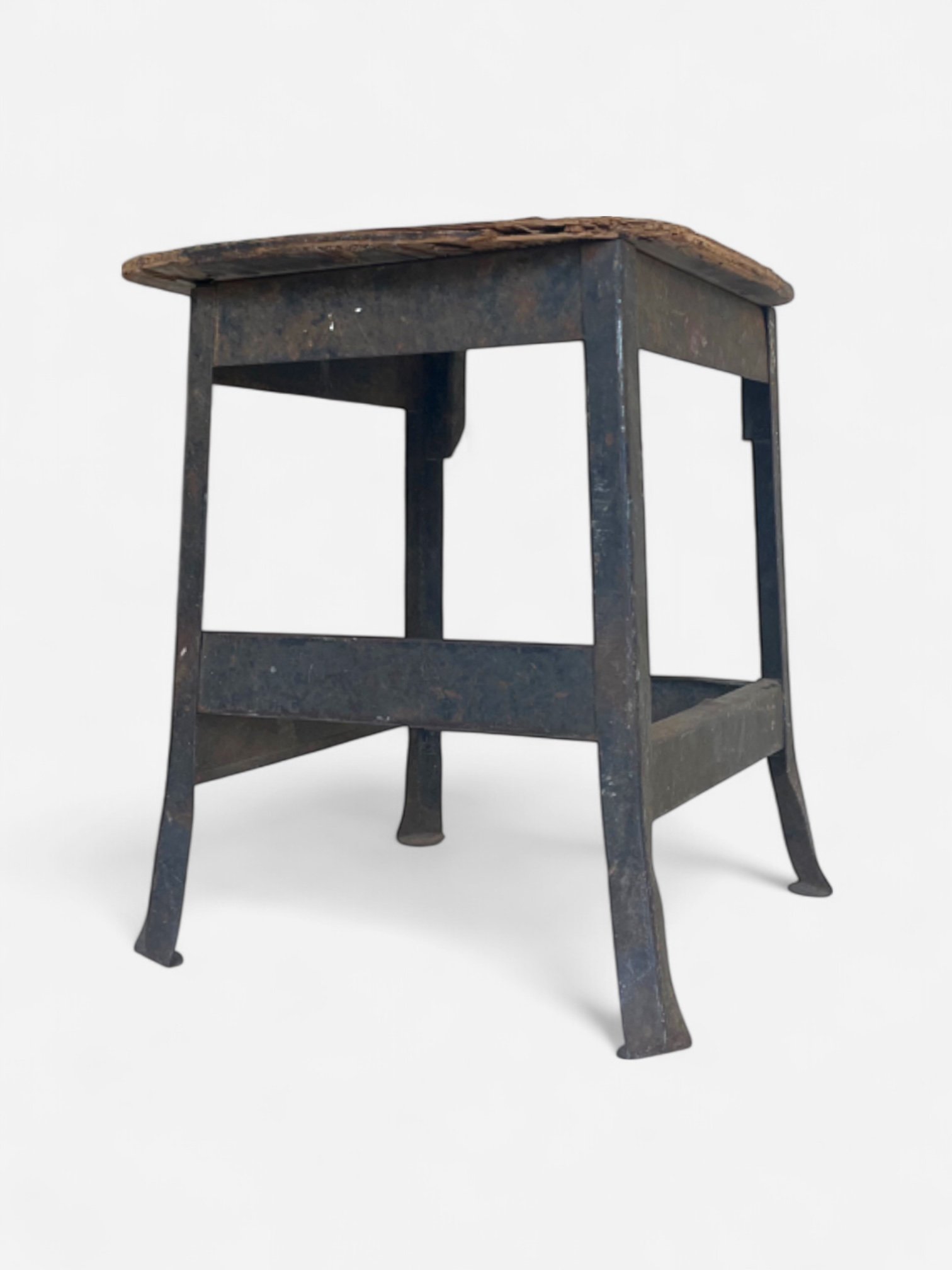 INDUSTRIAL WOODEN SQUARE TOP SHORT STOOL