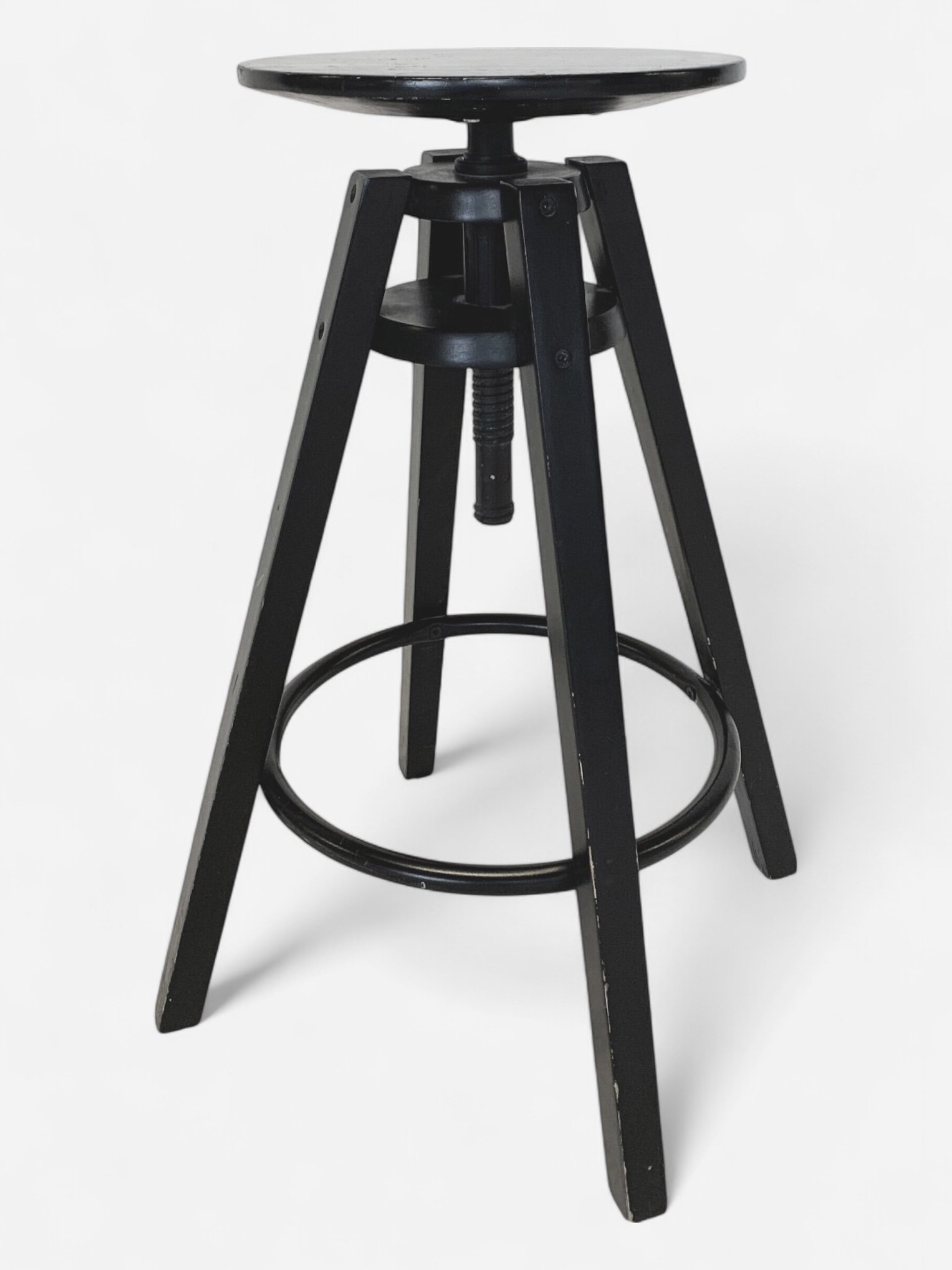 BLACK WOODEN ADJUSTABLE STOOL