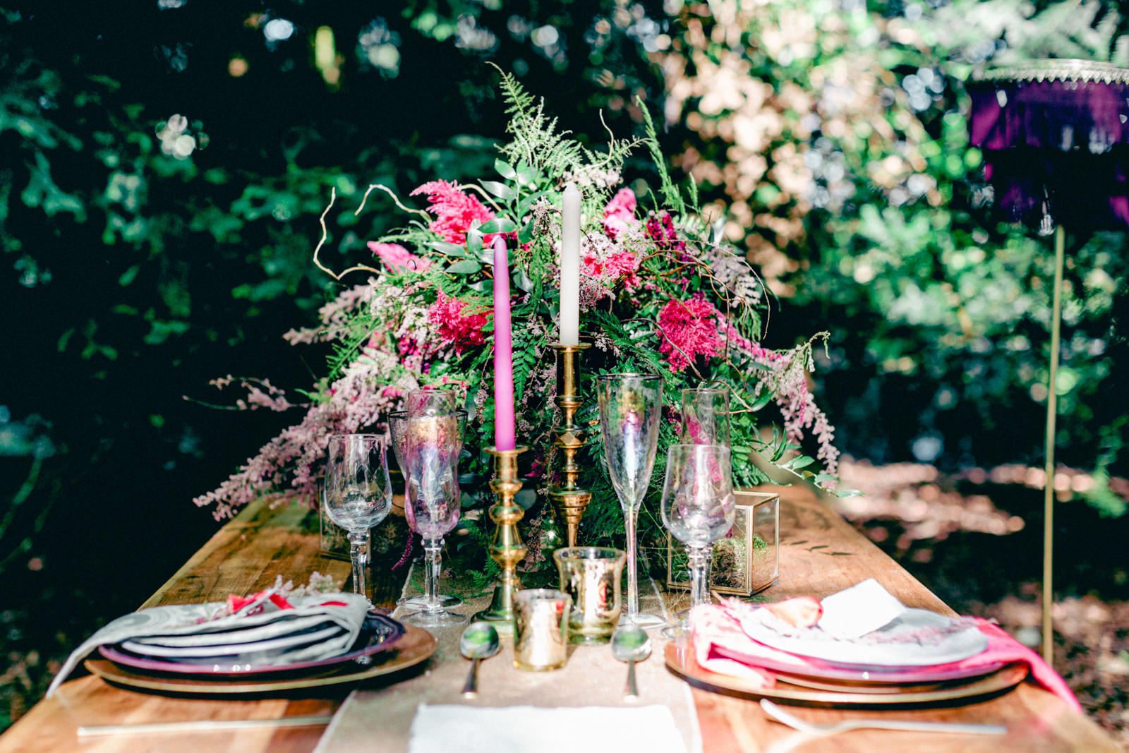 Outdoor dining, in boho style