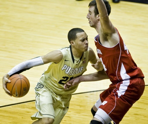 '13-'14 YEAR IN REVIEW: Kendall Stephens