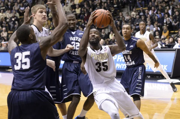 Ospreys swoop unexpectedly, steal Mackey Arena victory 73-70