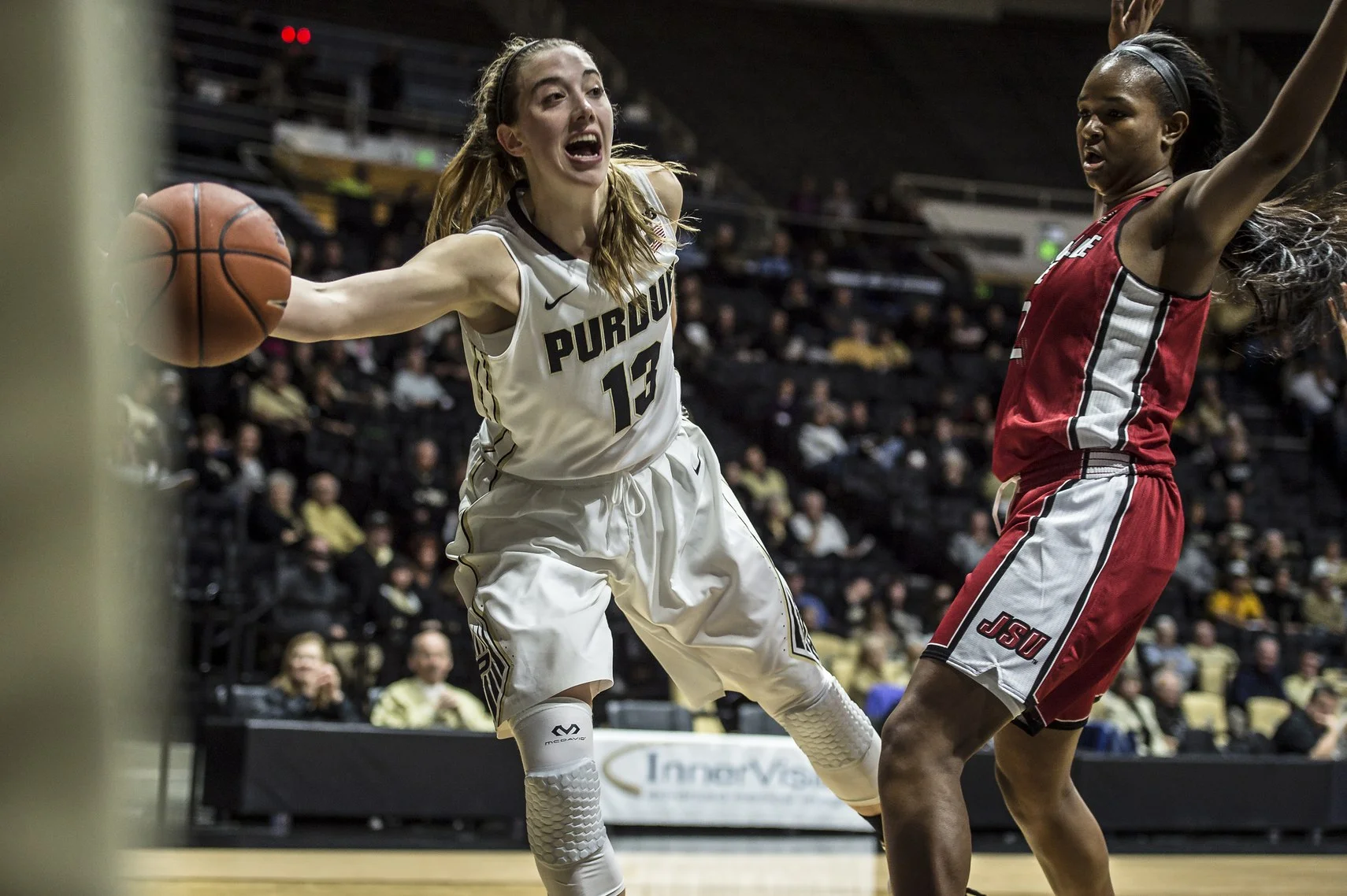 Women's Hoops Fail to Impress Against Jacksonville State