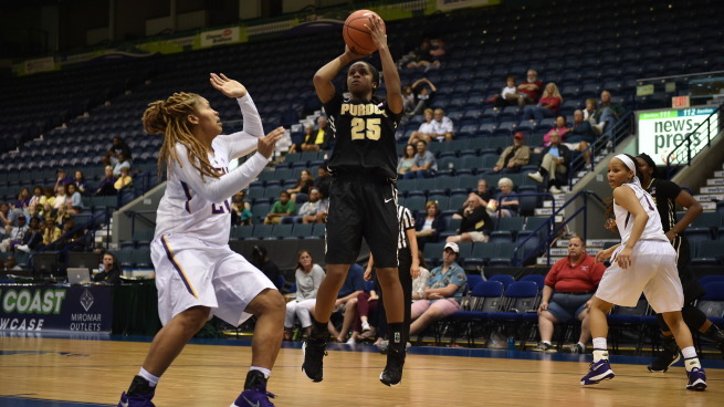 2015-16-Wilson-vs-LSU.jpg