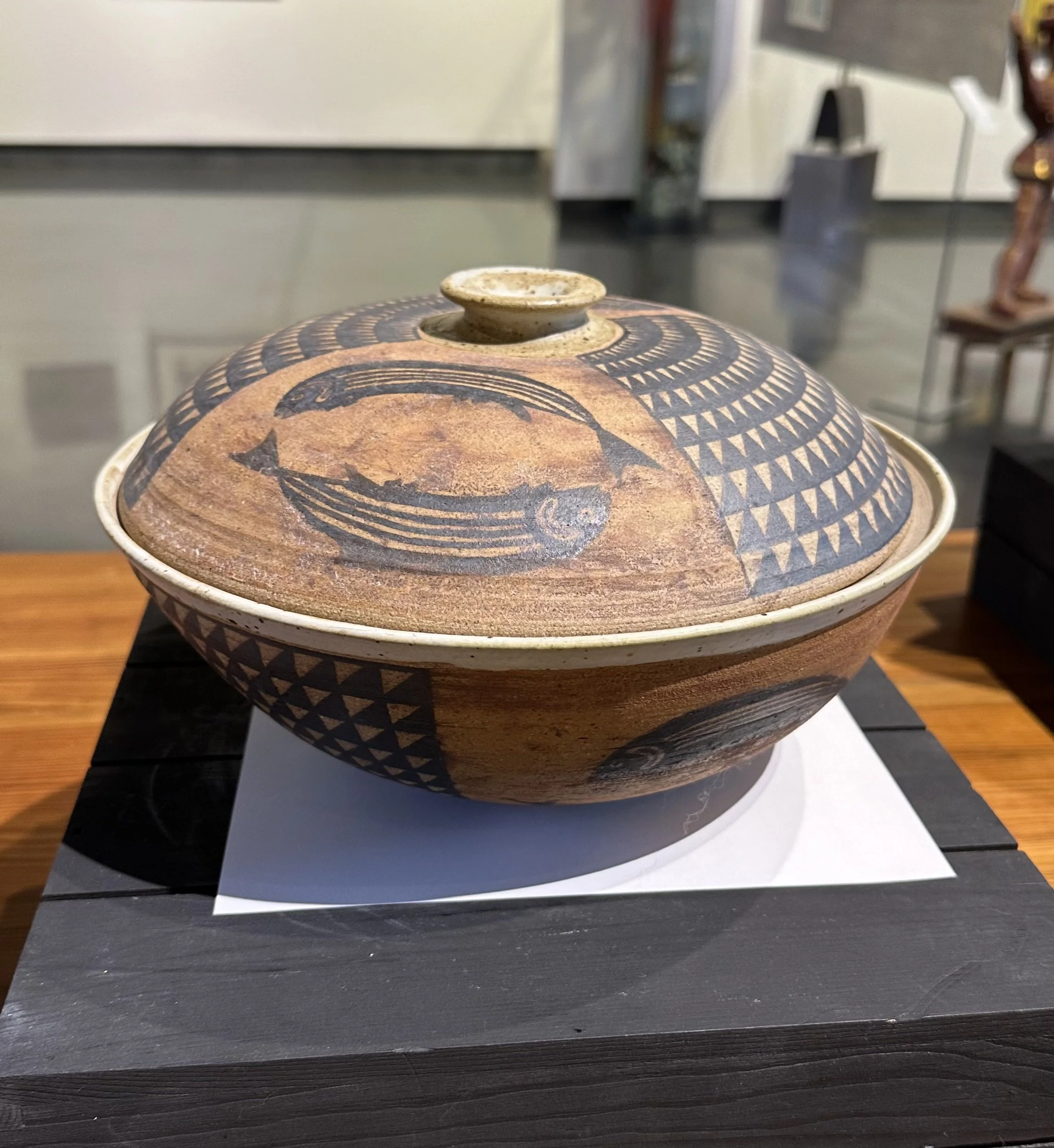 Kathleen Nez, "Bowl with Lid," 12" x 6.5", clay