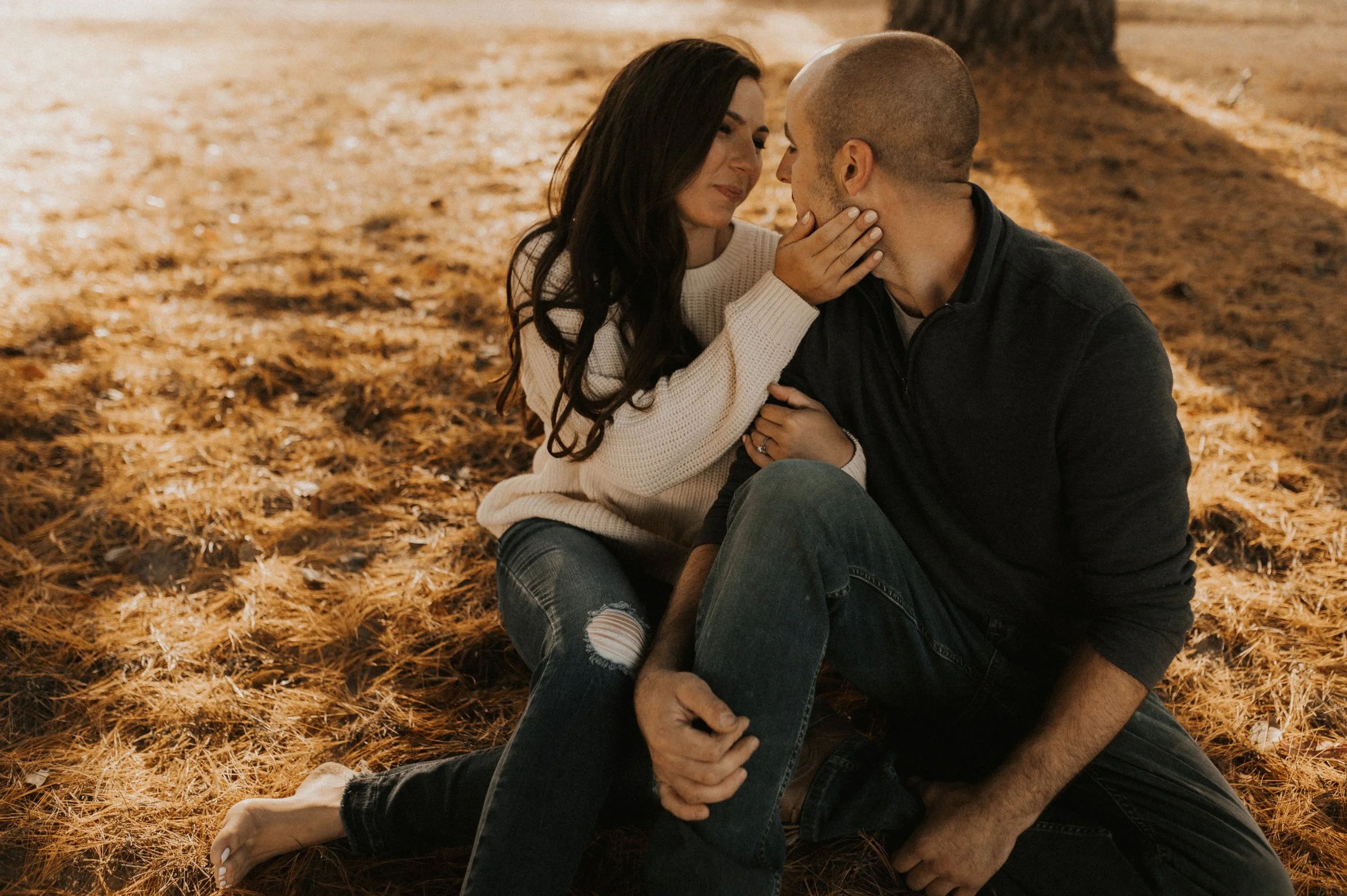 Rachel and Cam // Evansville, IN Engagement Session // Emilee Kerner Photography