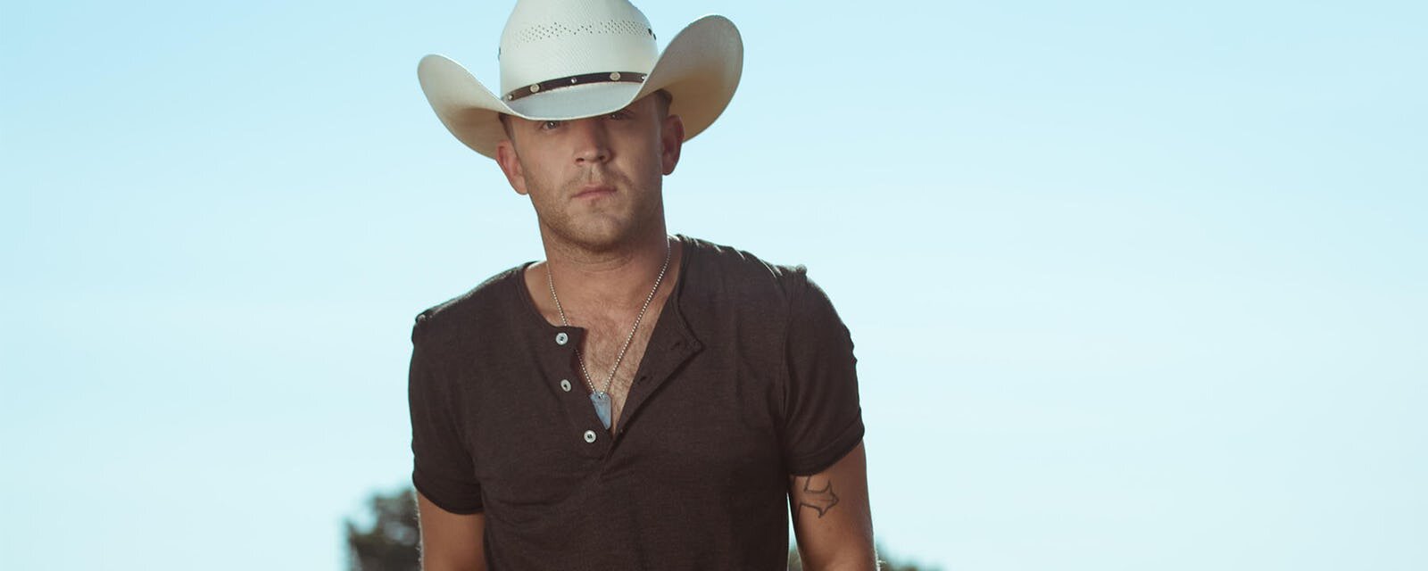 Justin-Moore-Website.jpg