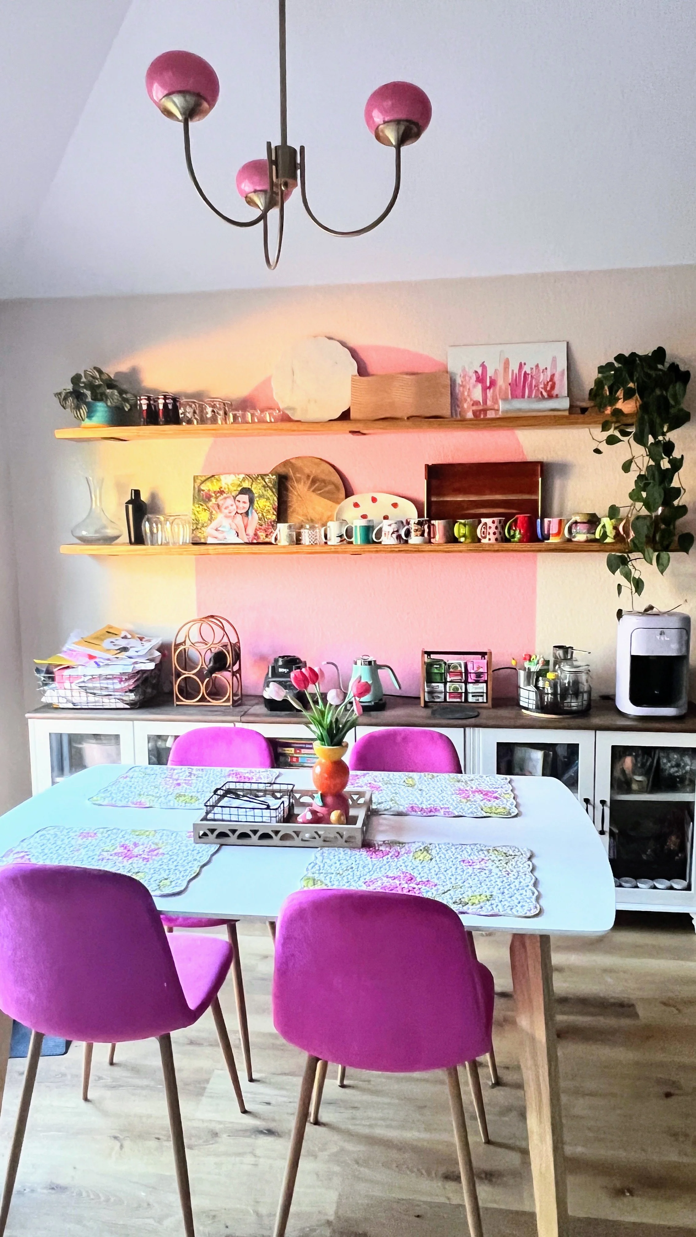 Breakfast nook