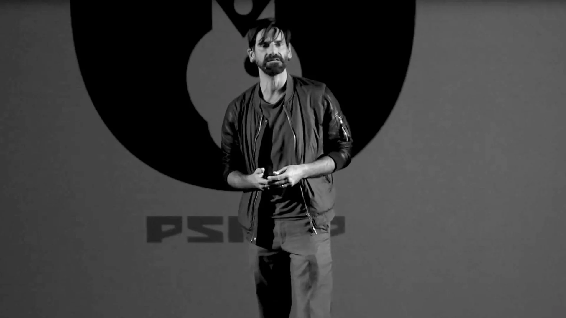 ภาพ Marco Spier 1 ในผู้ร่วมก่อตั้ง Psyop