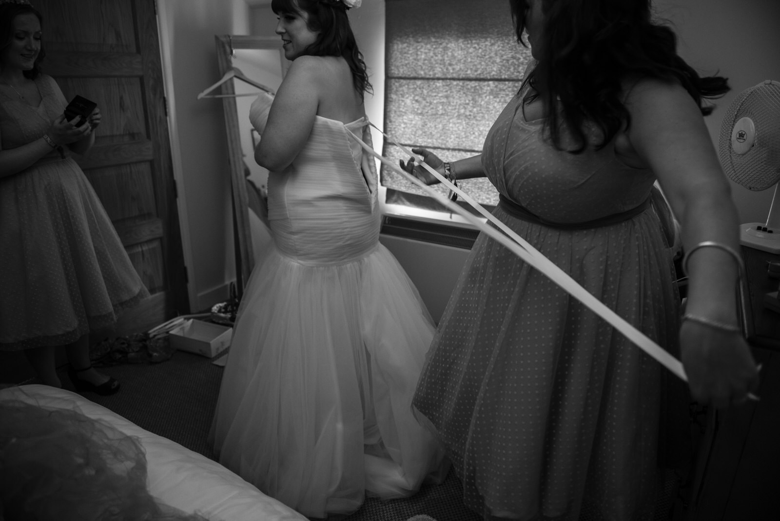 S&J-Wasing Park-bridal prep-30.jpg