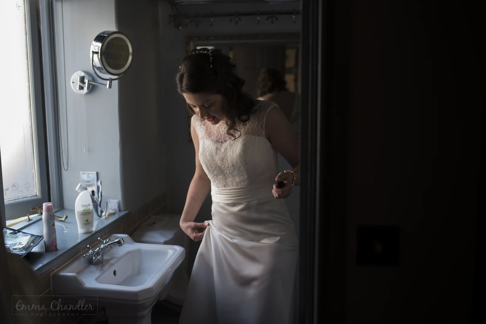L&CBridalPrep-33.jpg