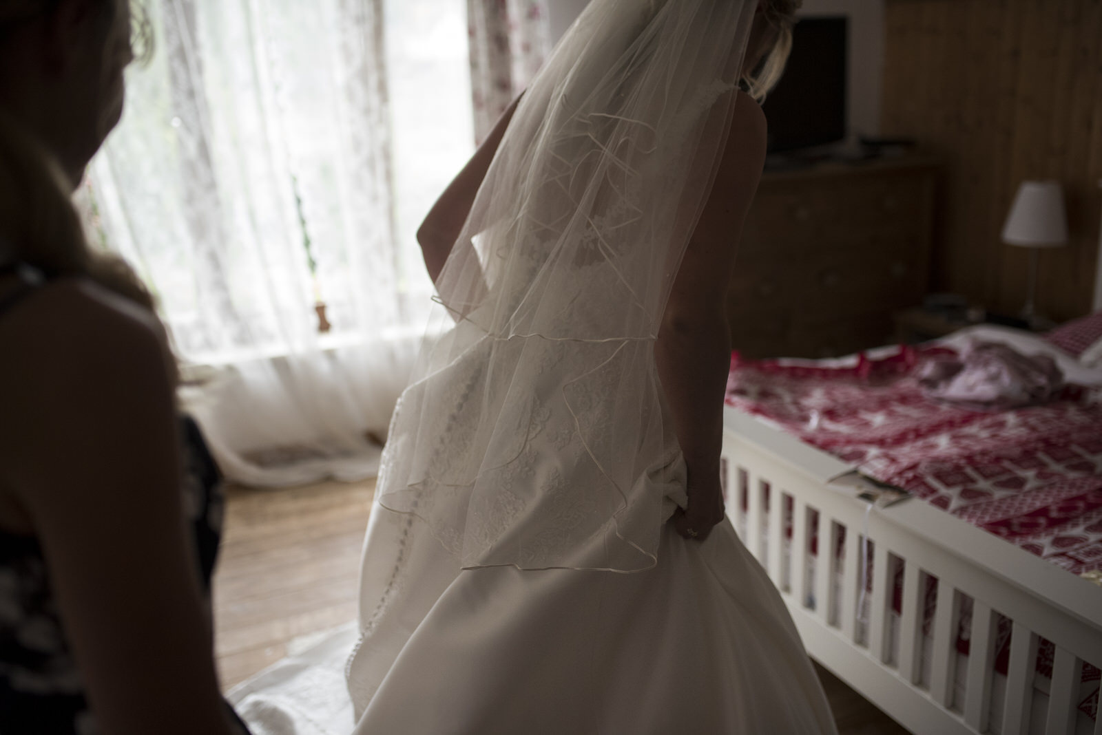 V&JBridalPrep-173.jpg