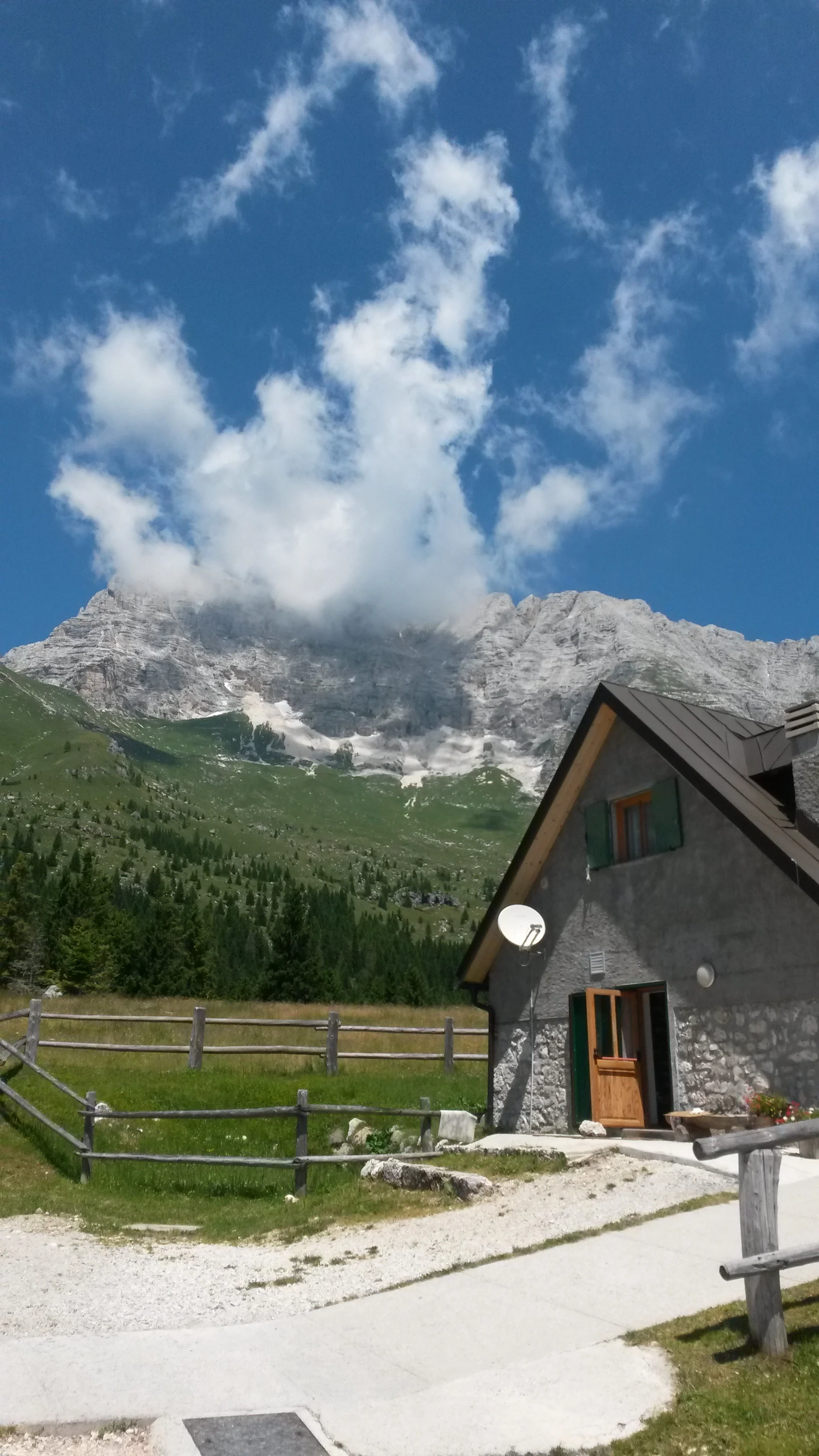 MALGA MONTASIO