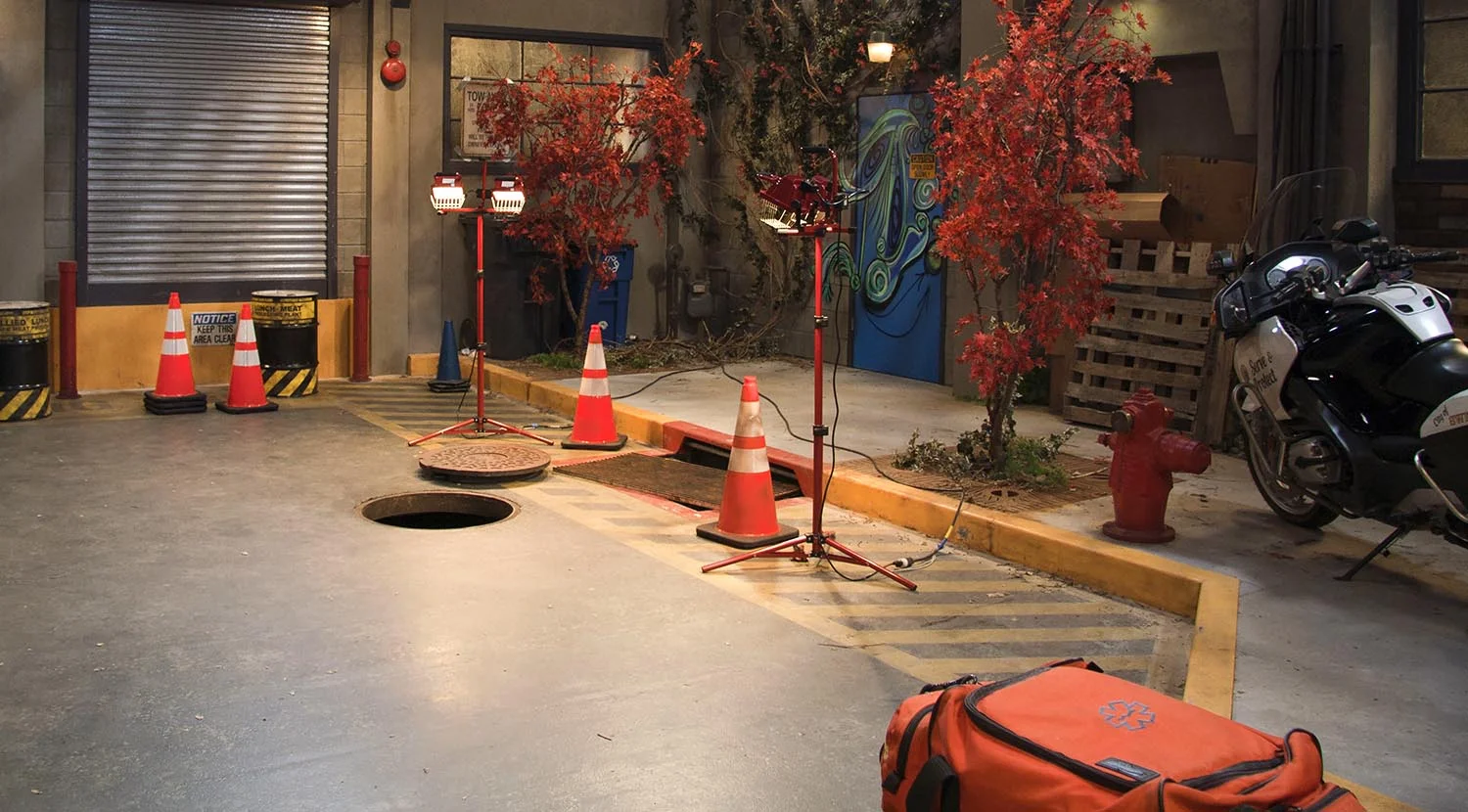 ManHoleStreet_01.jpg
