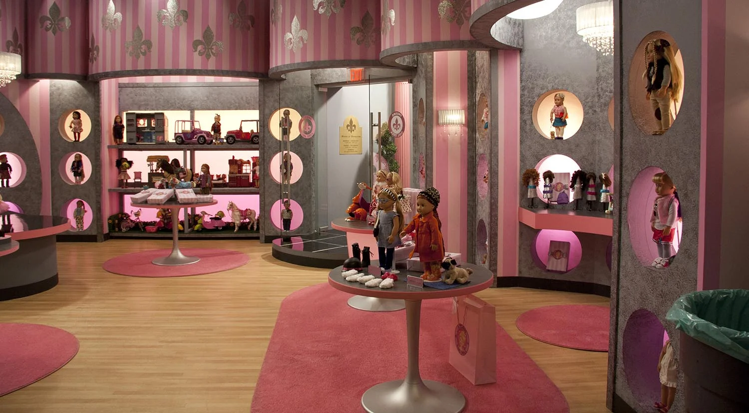 DollStore_03.jpg