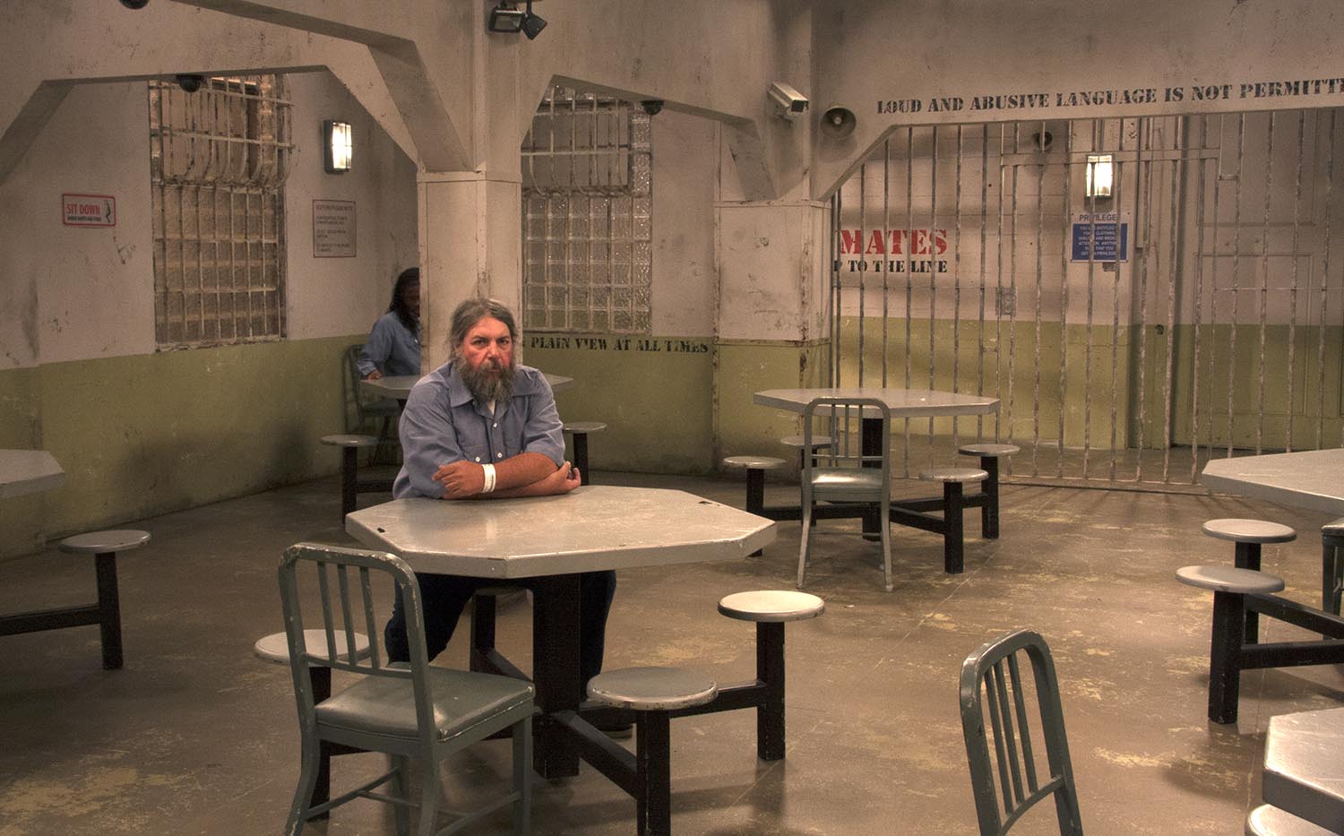 jail visit room