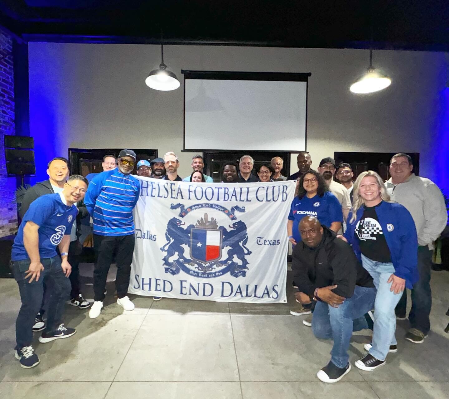 Good evening with @thecannersway at @hermanmarshall whiskey tonight!  Thanks for the hospitality Herman Marshall. #lfg
&bull;
&bull;
&bull;
&bull;
#chelsea #chelseafc #westlondon #londonisblue #sw6 #utc #pregame #pints #shedenddallas #americanswblues