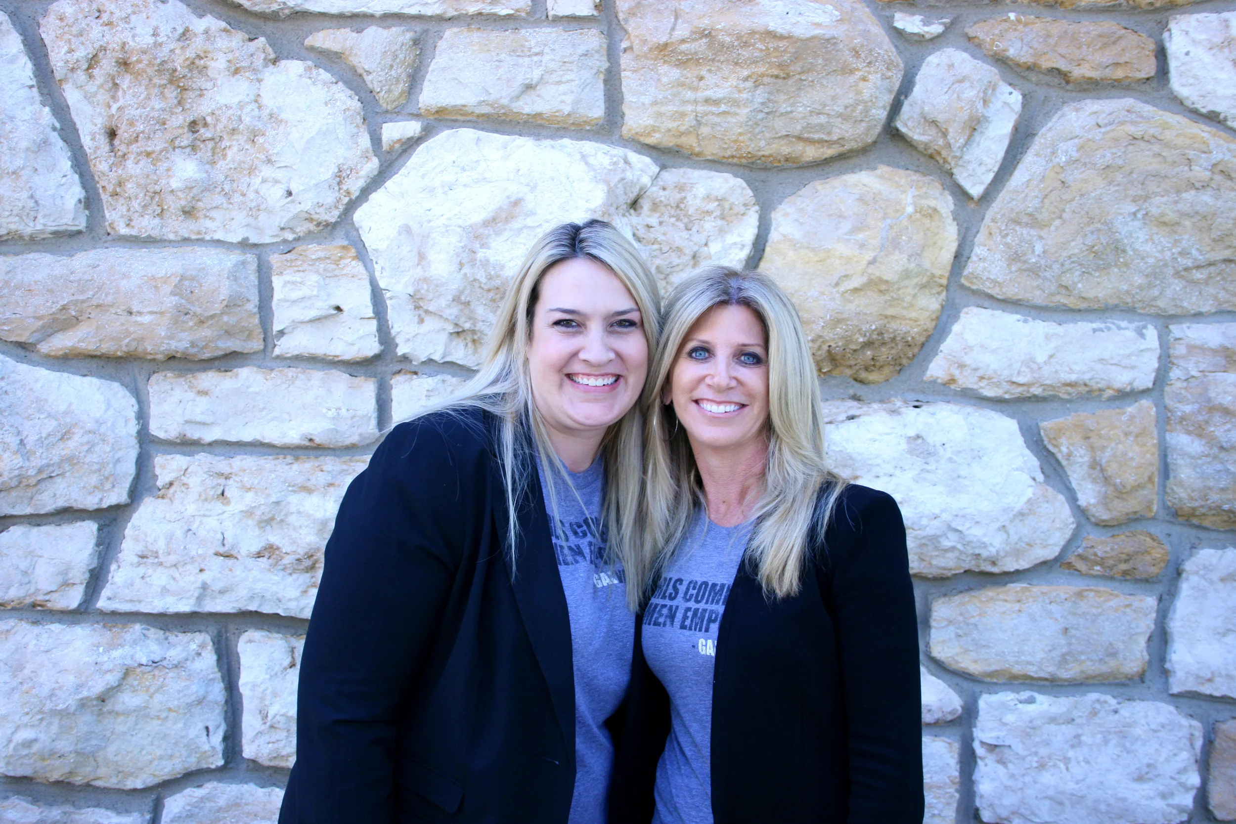 Celeste Gehring and Laura Okmin (BSJ 1991) founded GALvanize, a media boot camp for women in the sports industry. They organized a boot camp at Stauffer-Flint in September.