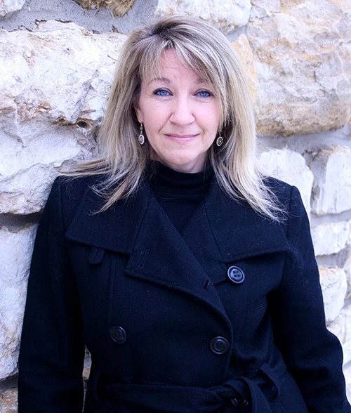 Julie Adam