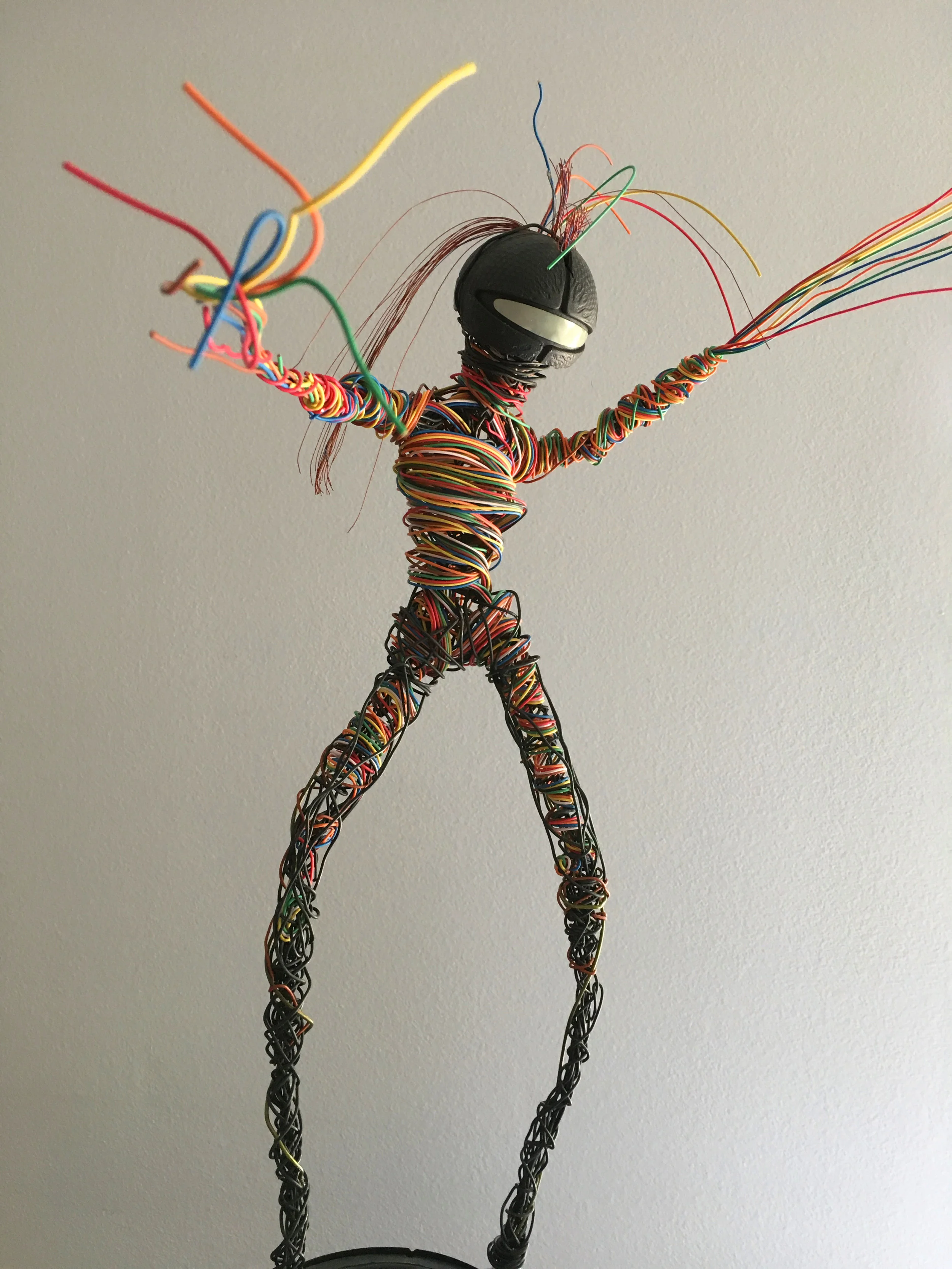 LINDA, reclaimed wire sculpture, is one of seven characters in a series titled “Wired Up,” 2016.