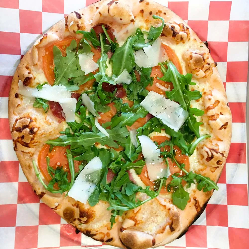 sophies-pizzeria_sophiesticated.jpg