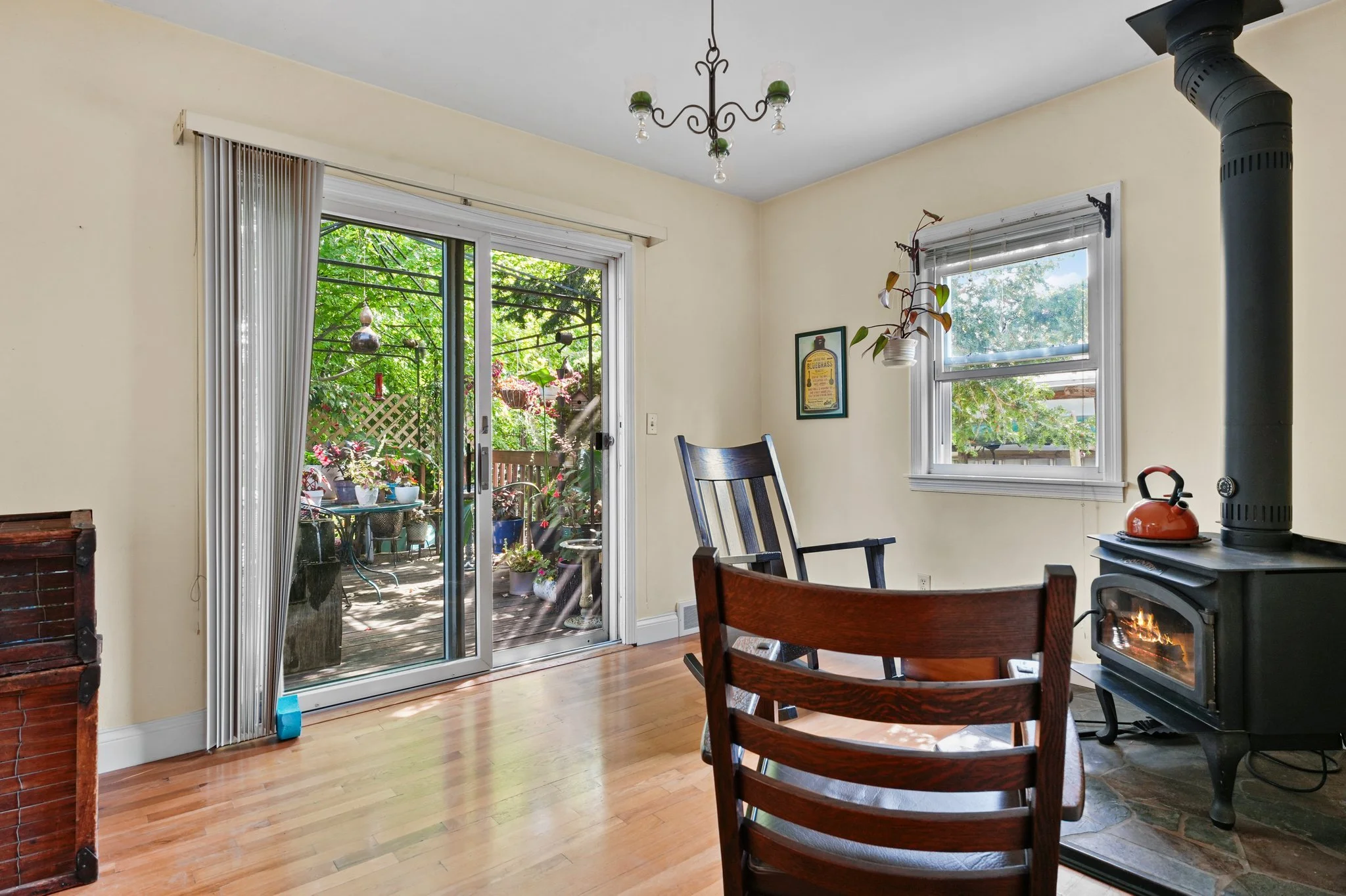 25-web-or-mls-29-s-fair-oaks-ave.jpg