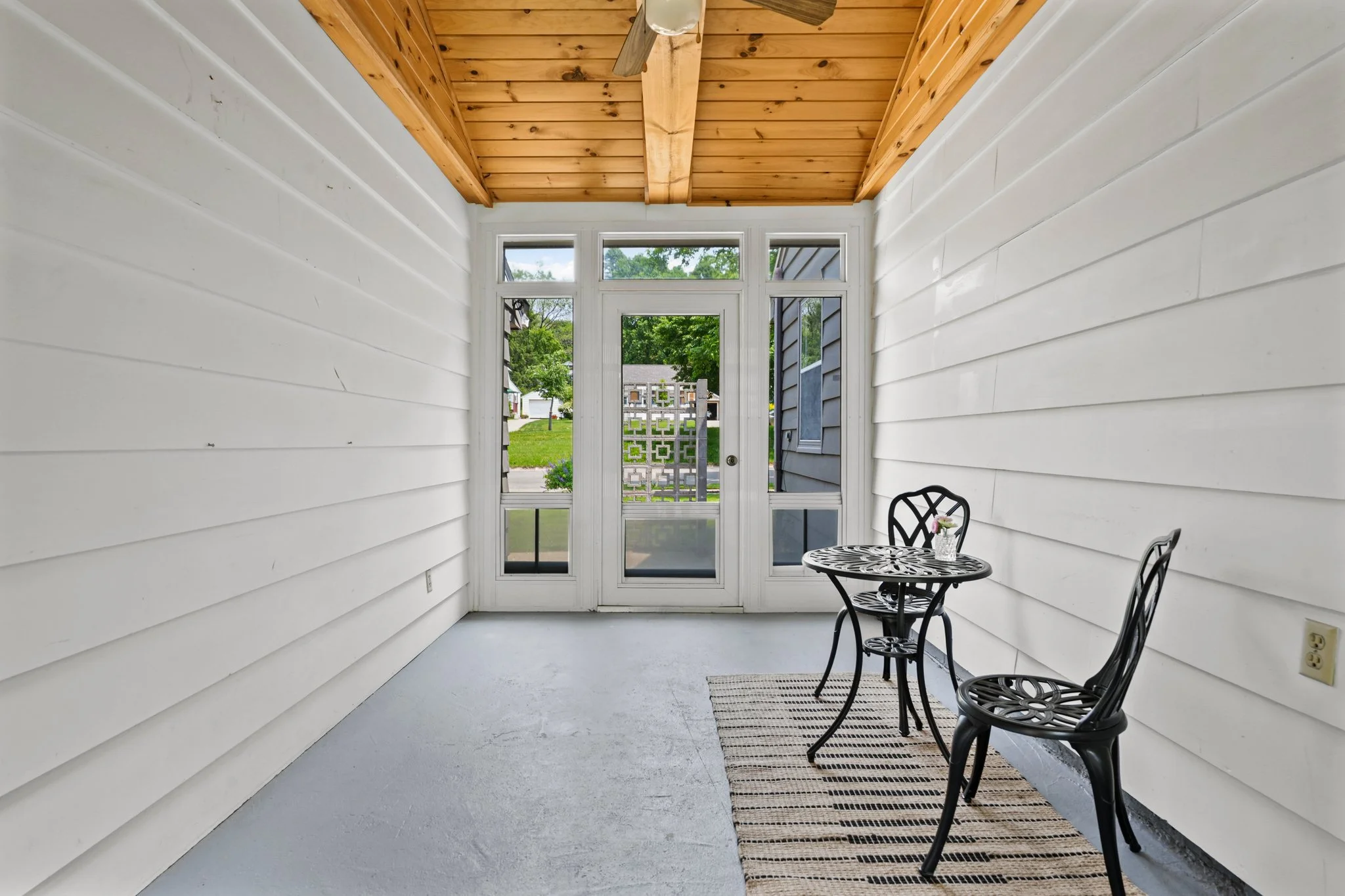 9-web-or-mls-306-s-midvale-blvd.jpg
