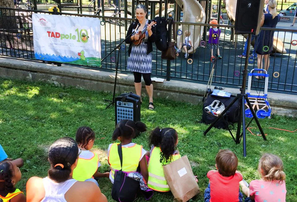 3.Ukelele TADpole 2015 long.jpg