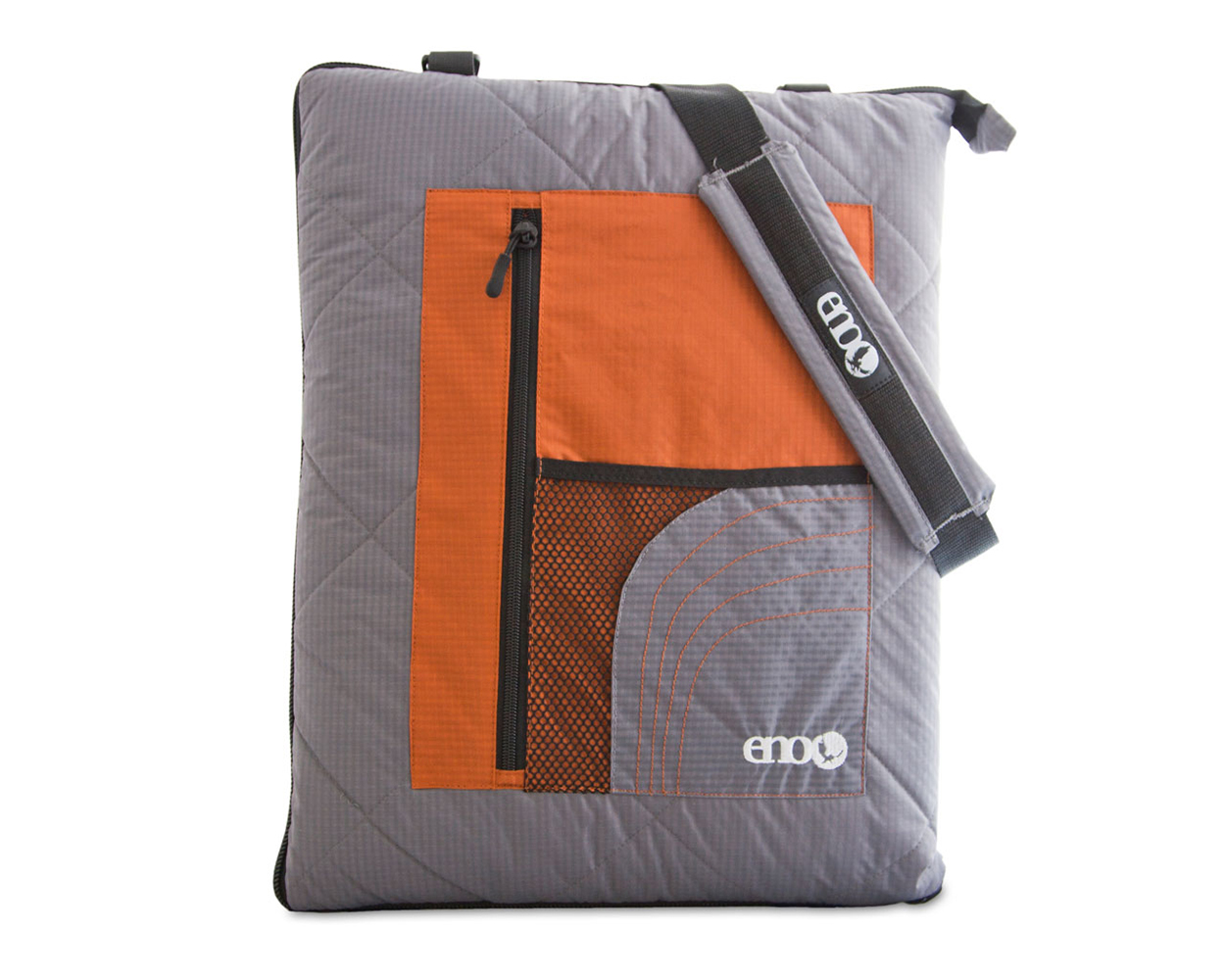ENO_Launchpad_Blanket_Orange_closed.jpg