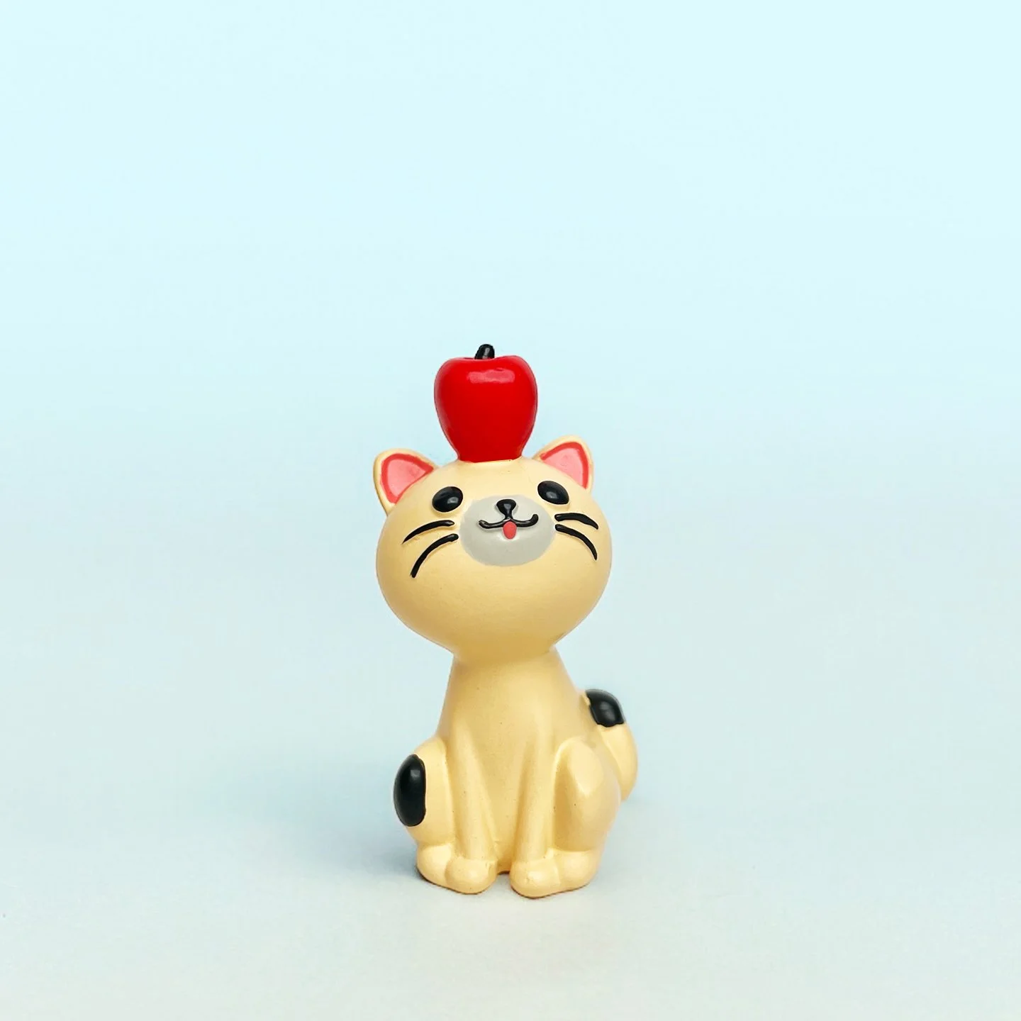 4_cat front.jpg