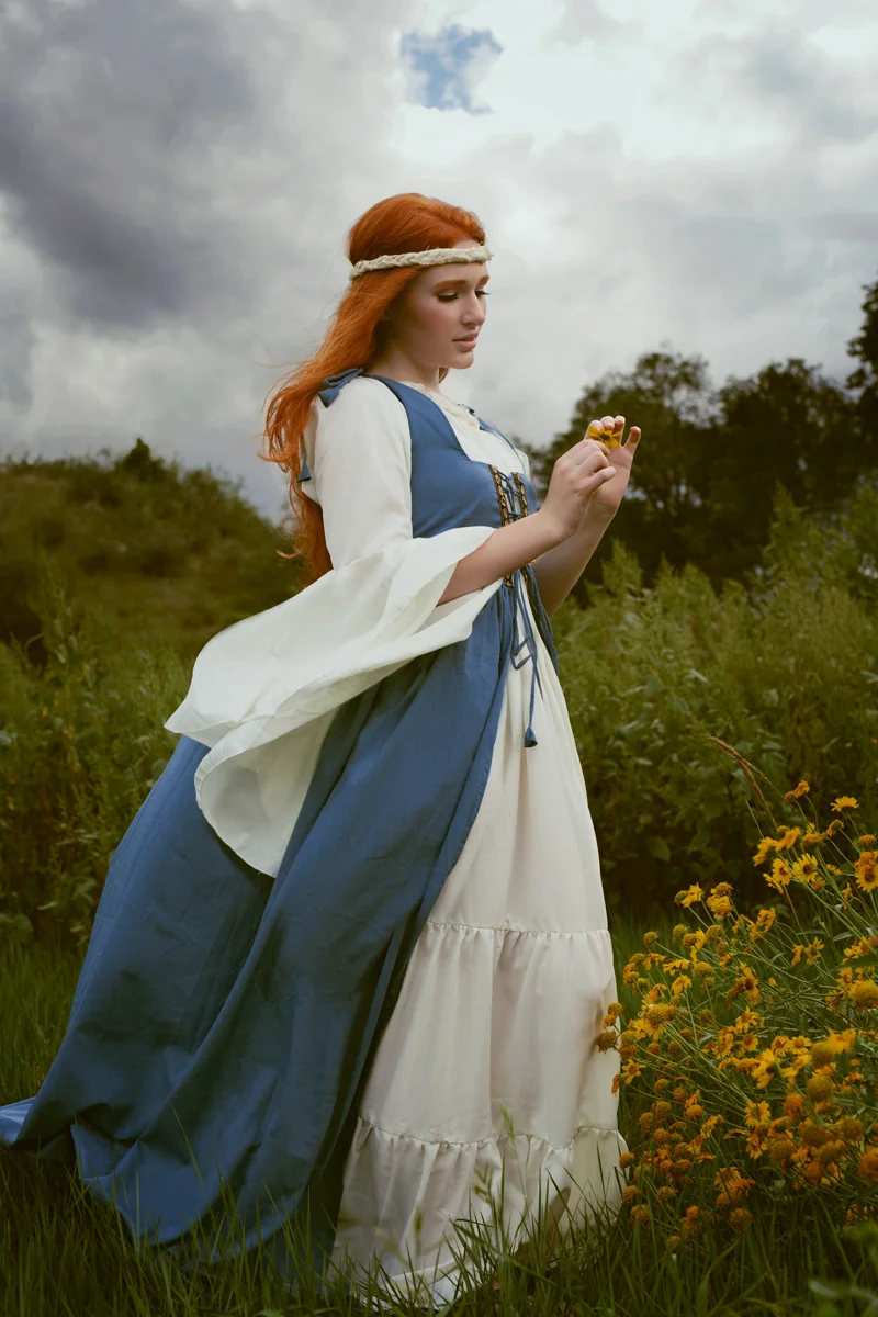 Naomi-in-the-Woods-by-Nicole-York-198.jpg