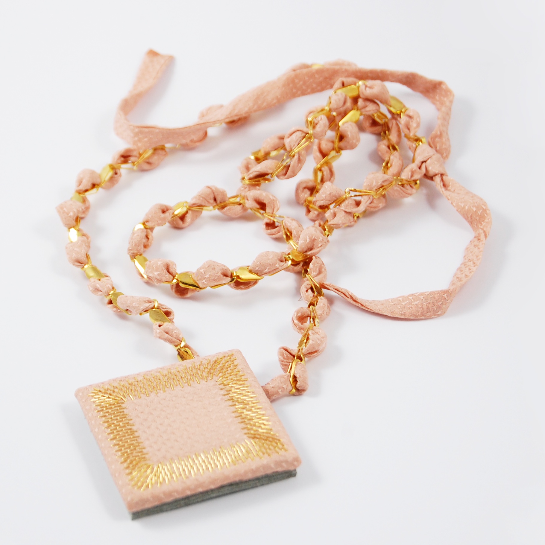 Ribbon-CPU-Necklace-Pink-Coral-Silk-Gold-Metal-Isabel-Wong-.jpg