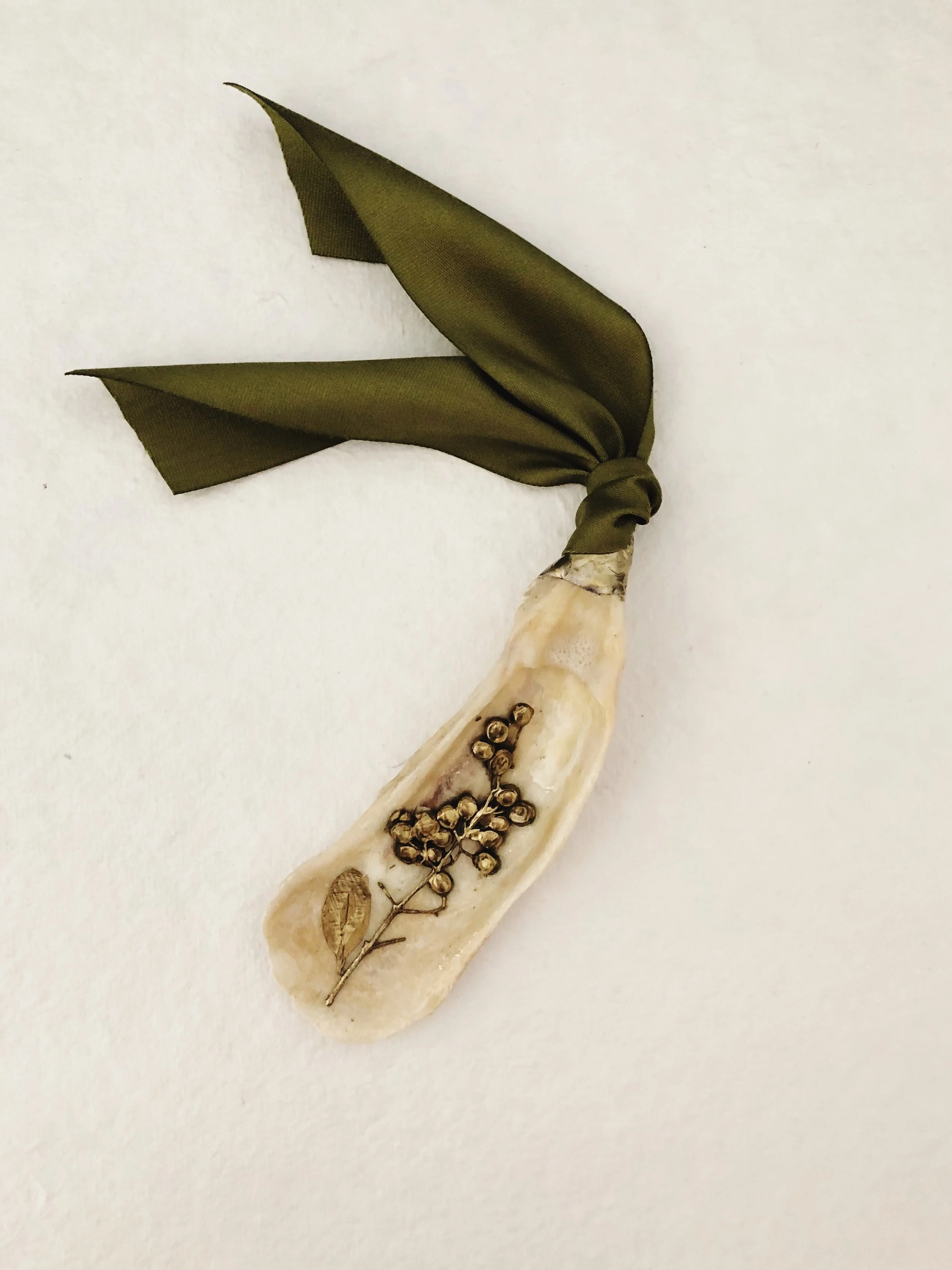 Pressed Botanical Oyster Ornament #3