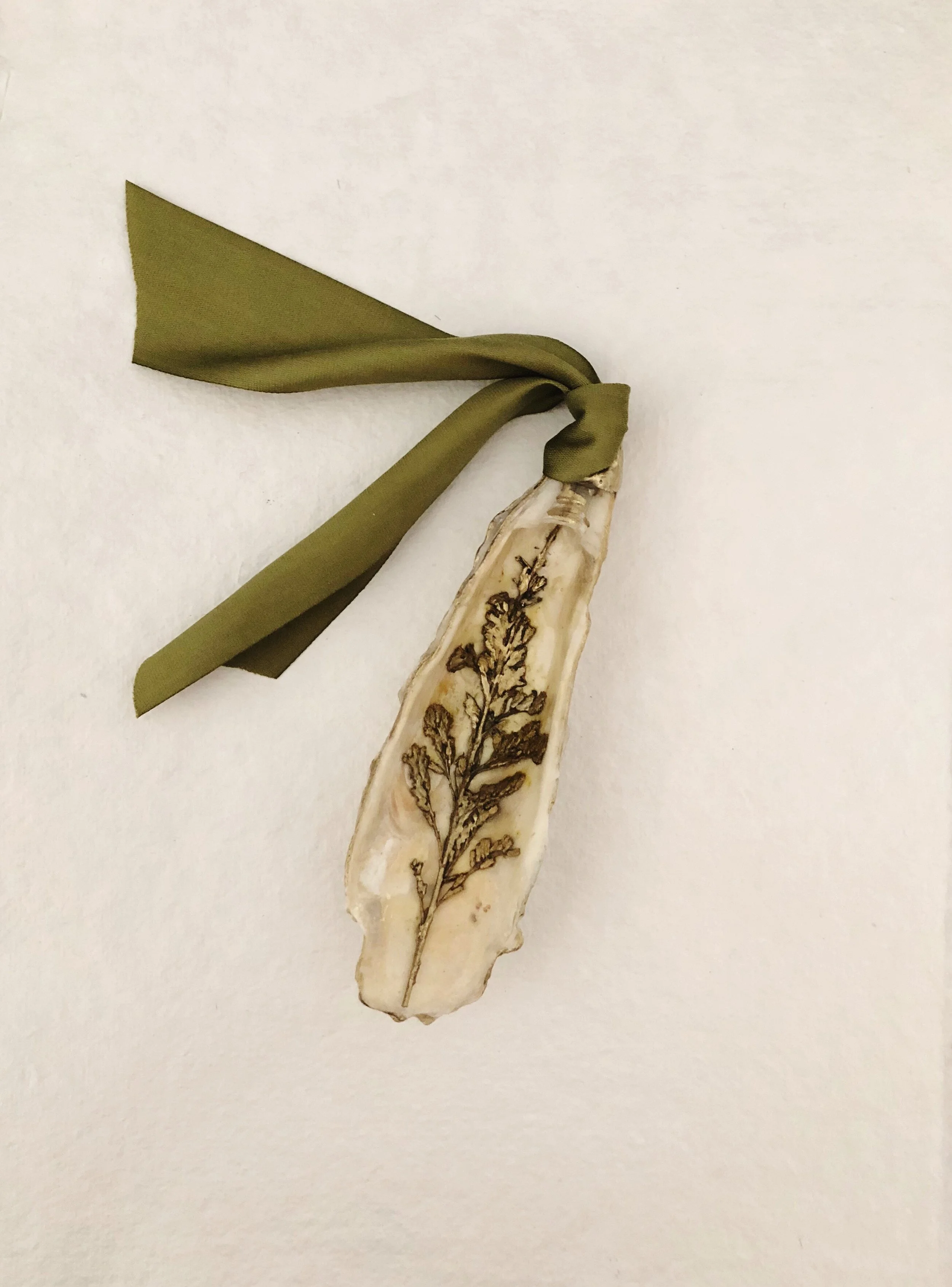 Pressed Botanical Oyster Ornament #4