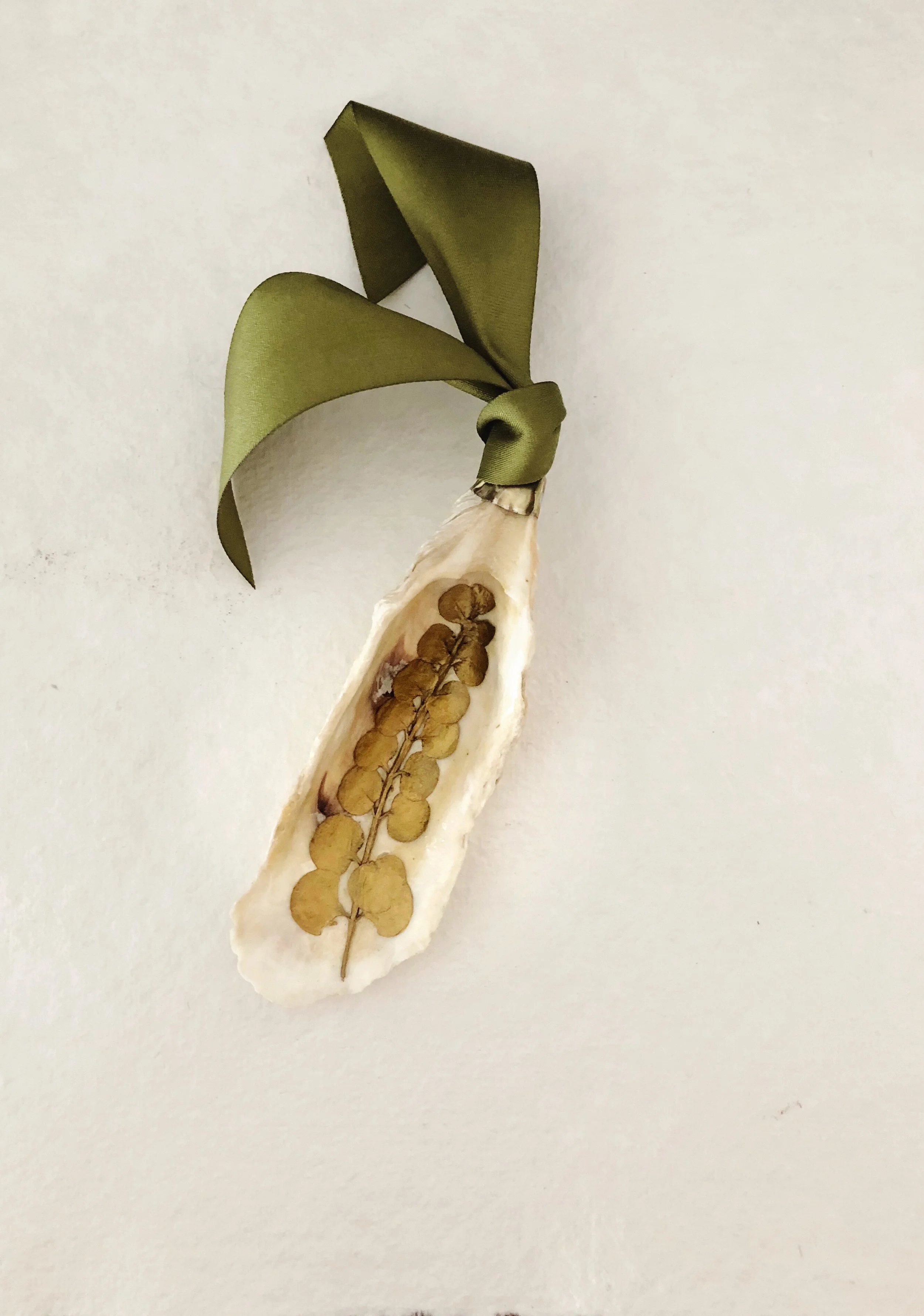 Pressed Botanical Oyster Ornament #9