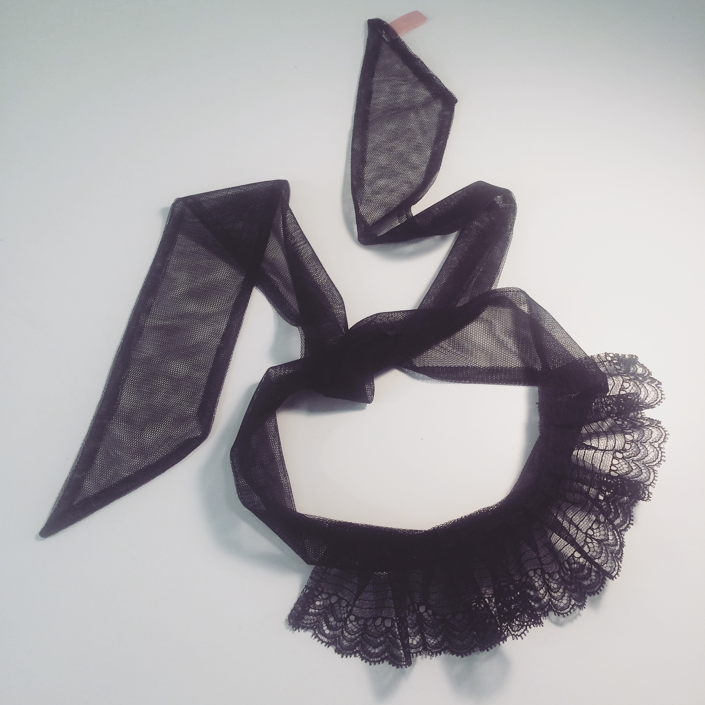 Ruffle Blindfold, Collection 2016