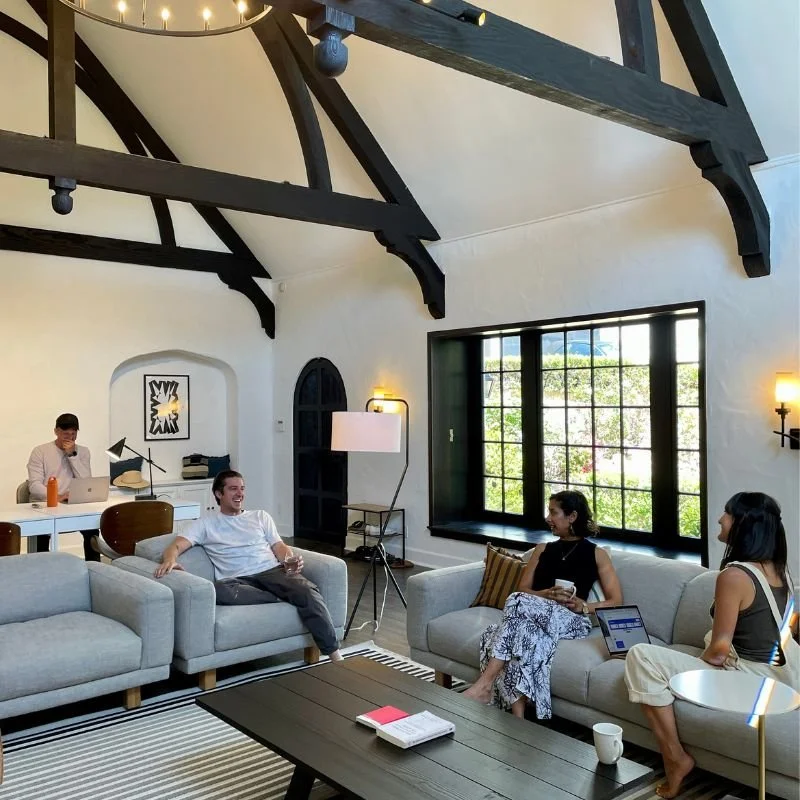 Meeting other digital nomads at a coliving space