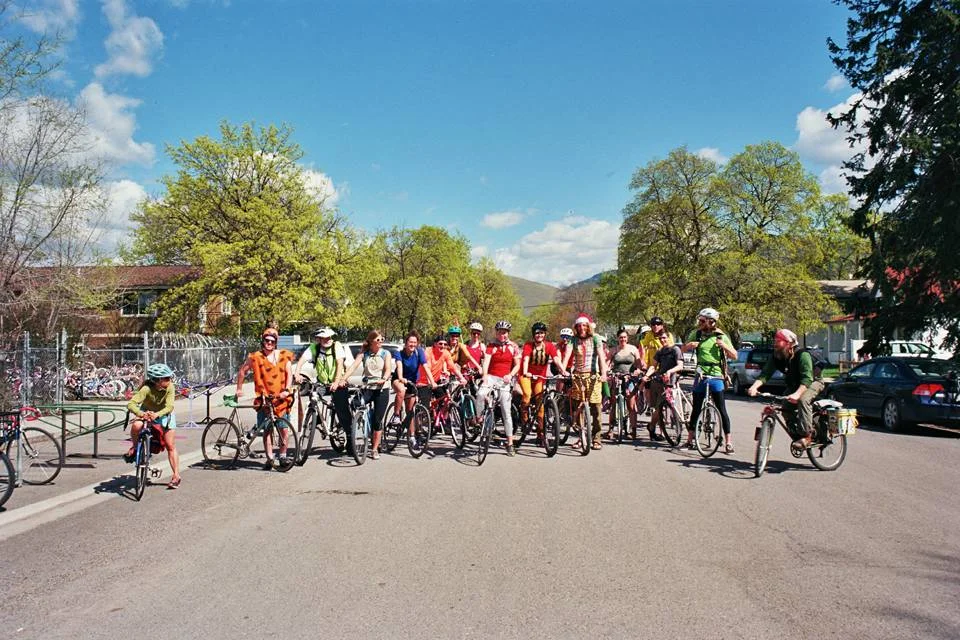 The 25 mile loop Super Hero group photo.