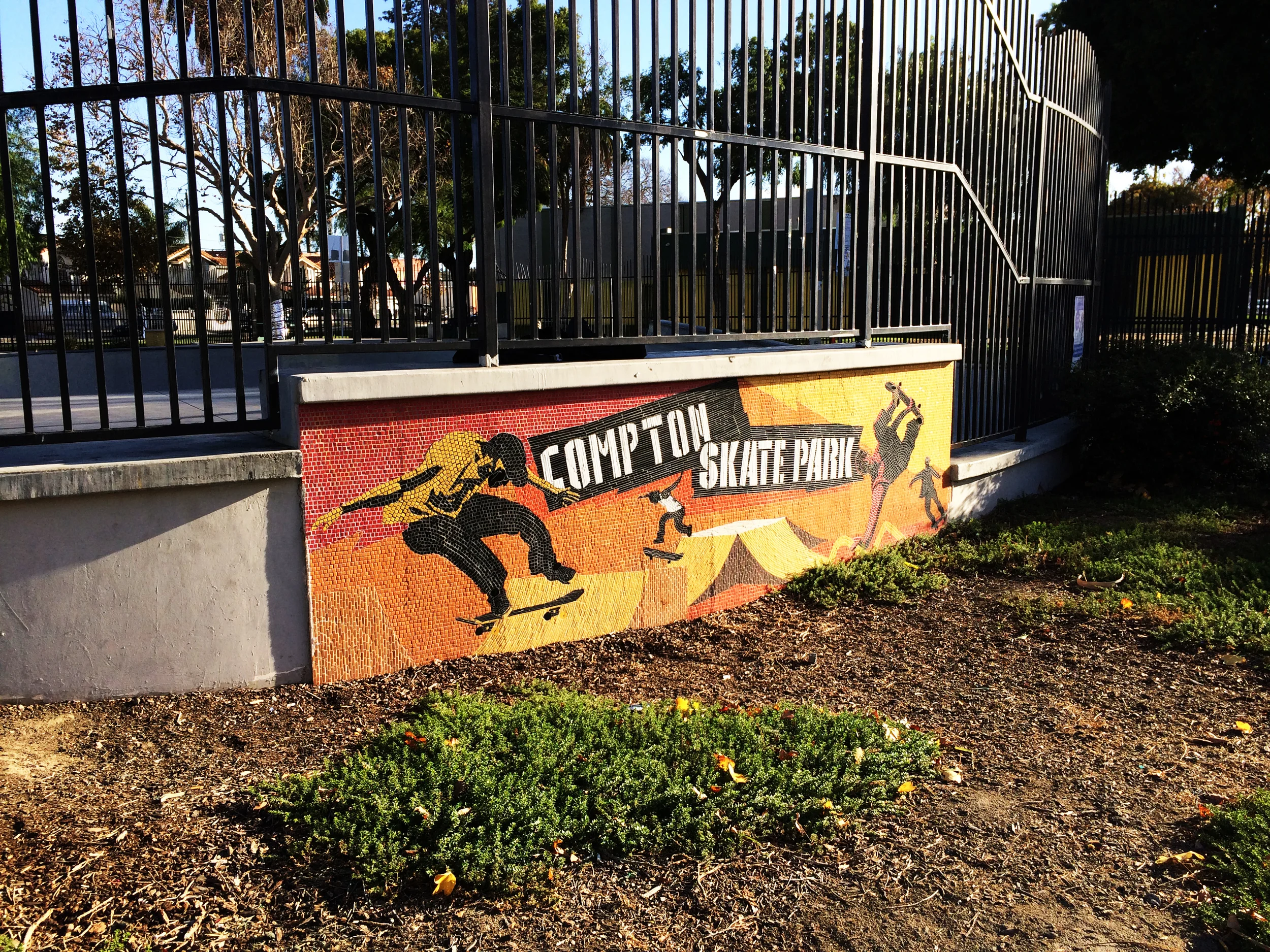 COMPTON_18.jpg