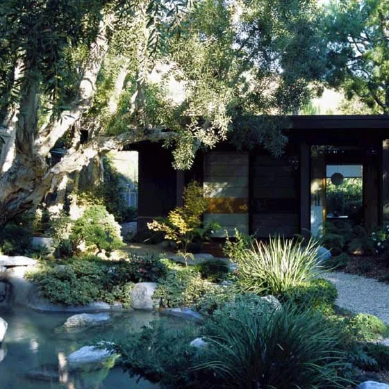 Courtyard-1.jpg