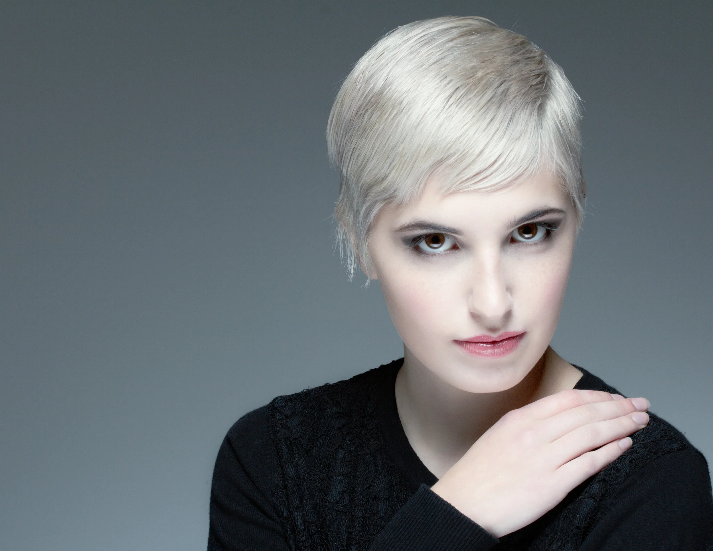 sarah-make-up-501-Edit_forweb.jpg