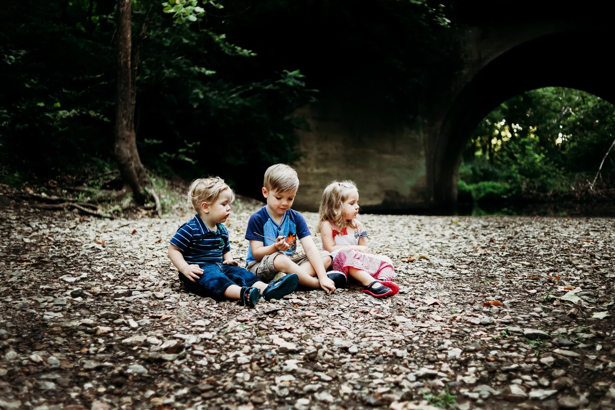 kansas-city-family-photography-at-rush-creek-by-merry-ohler.jpg