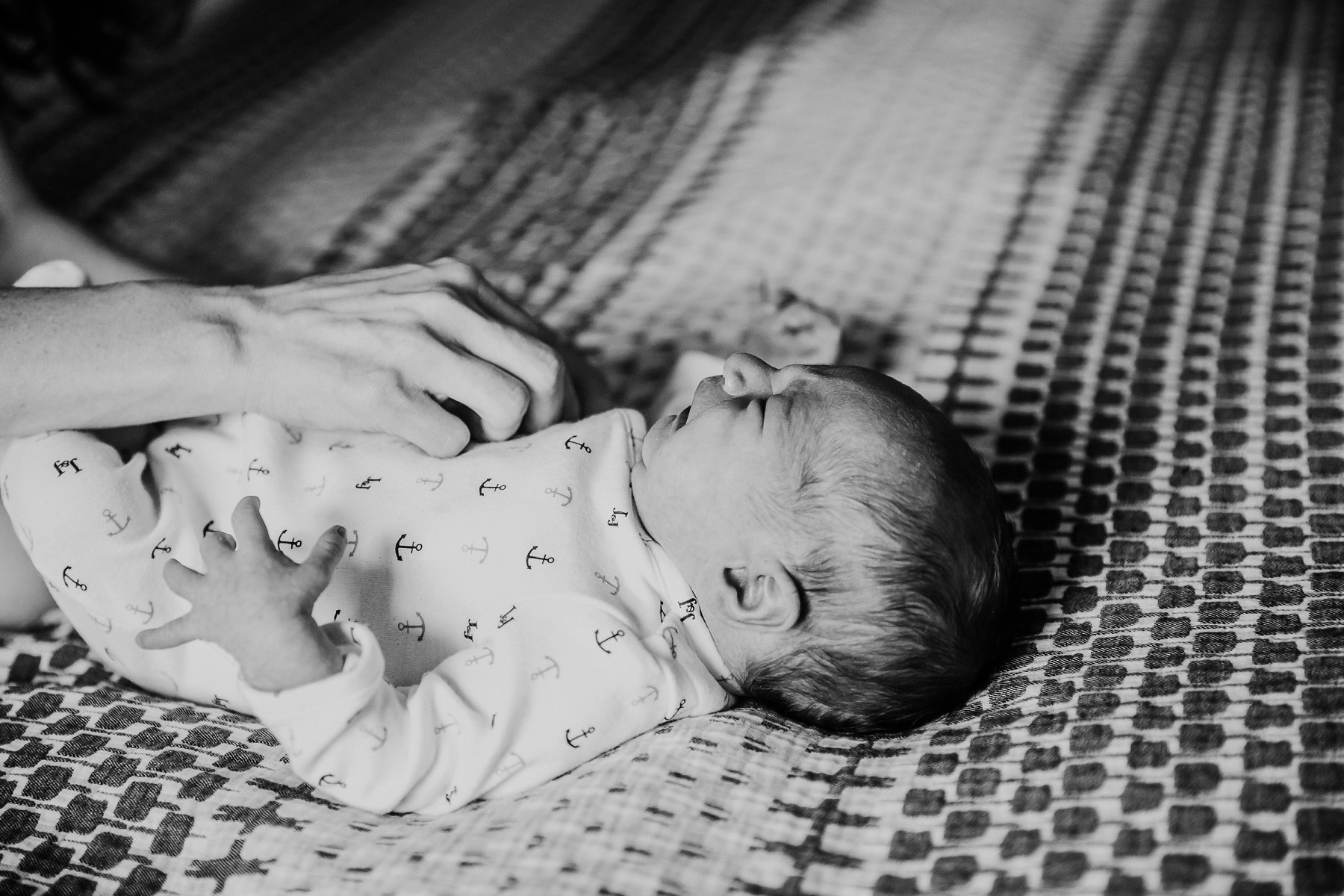 Kansas City Newborn Photography in Mission, Kansas by Merry Ohler (13)