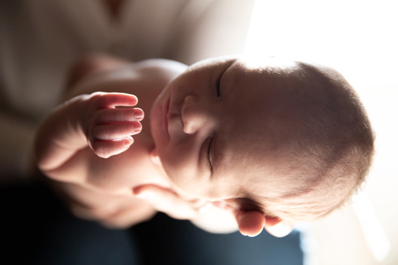 Winter Lifestyle Newborn Photography in Kansas City by Merry Ohler 14