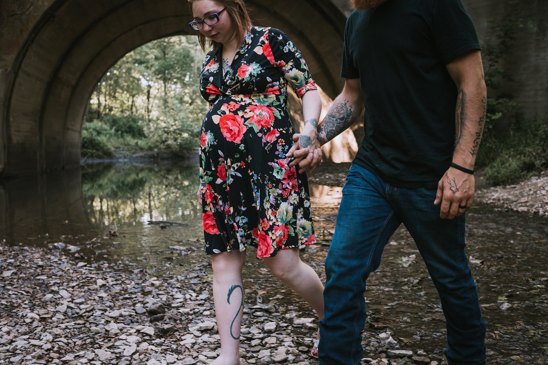 Creek Maternity Photography in Kansas City by Merry Ohler | Wedding Photographer Kansas City-24