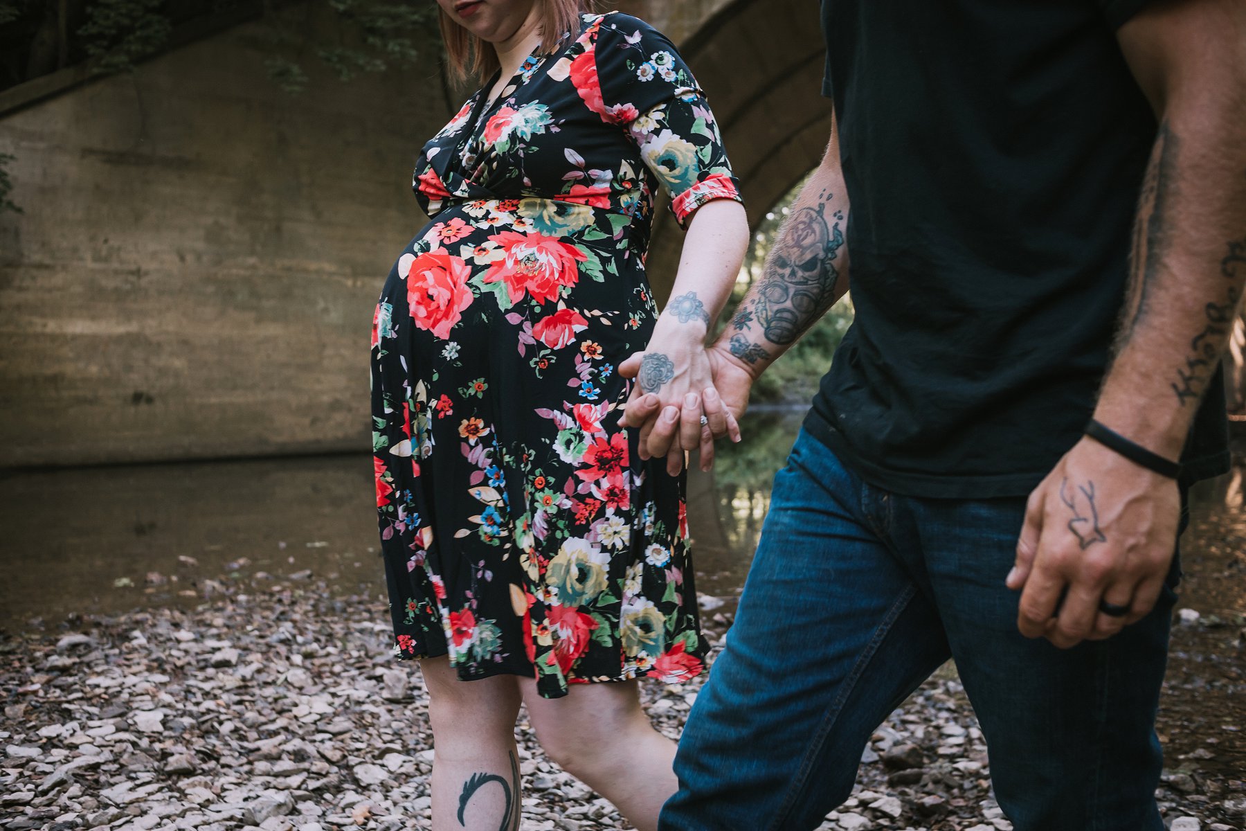 Creek Maternity Photography in Kansas City by Merry Ohler | Wedding Photographer Kansas City-25