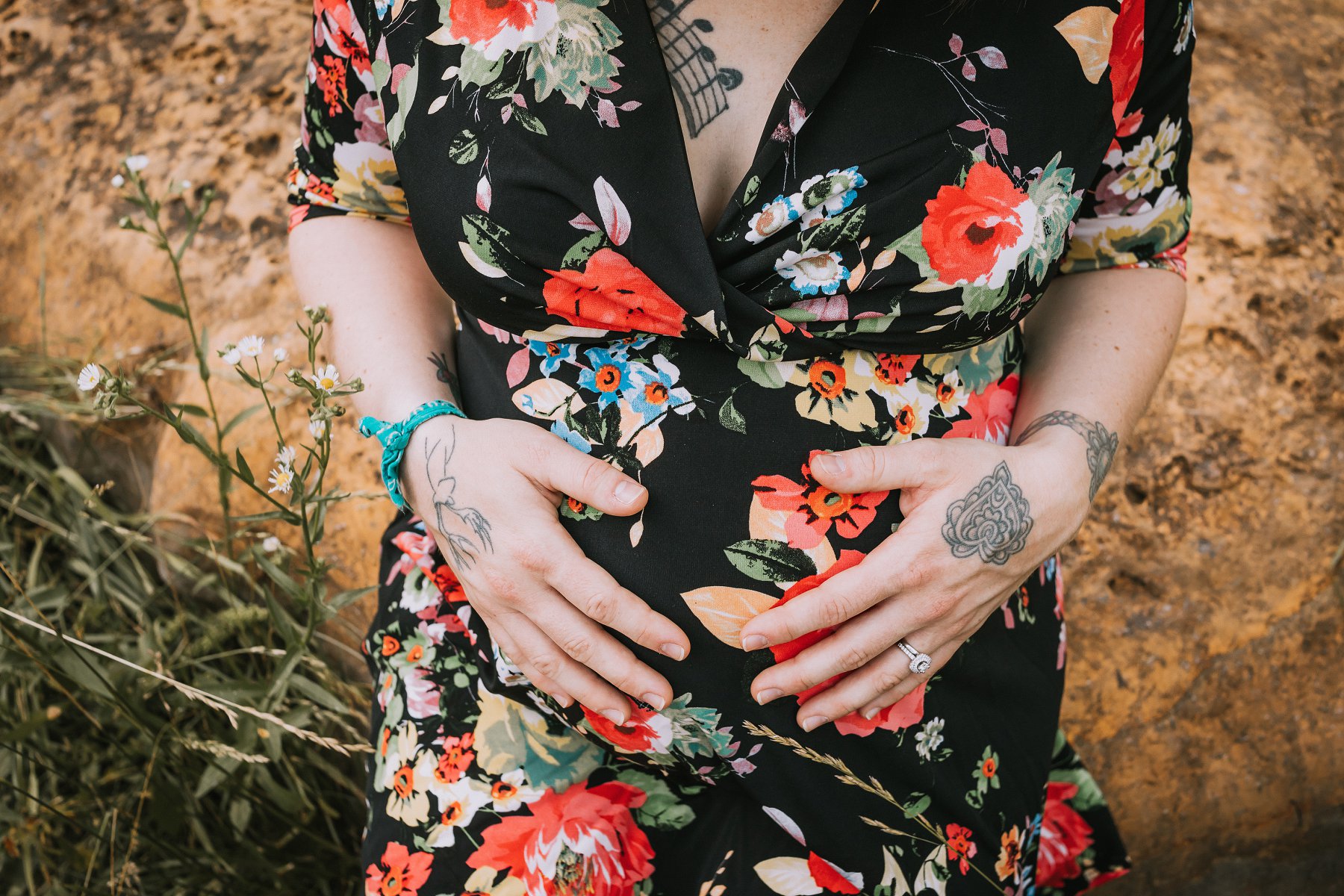 Creek Maternity Photography in Kansas City by Merry Ohler | Wedding Photographer Kansas City-31