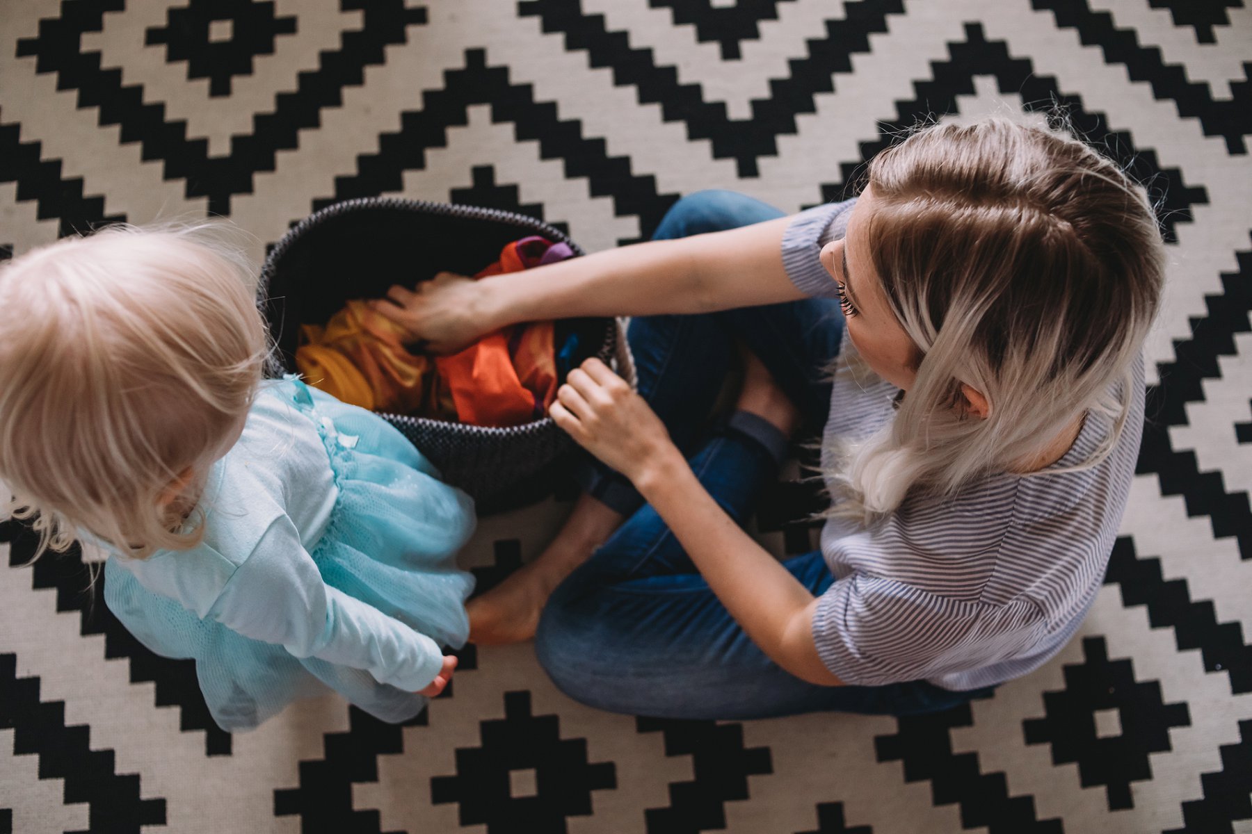 Documentary Lifestyle Motherhood Photography in Kansas City by Merry Ohler | Family Photographer Kansas City 11