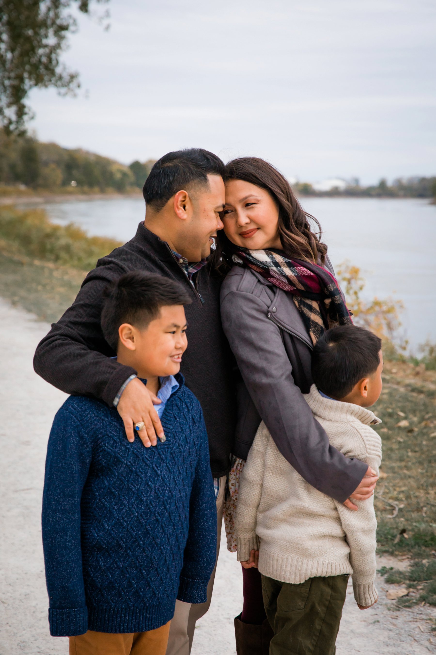 Fall Family Photography by River in Kansas City 5