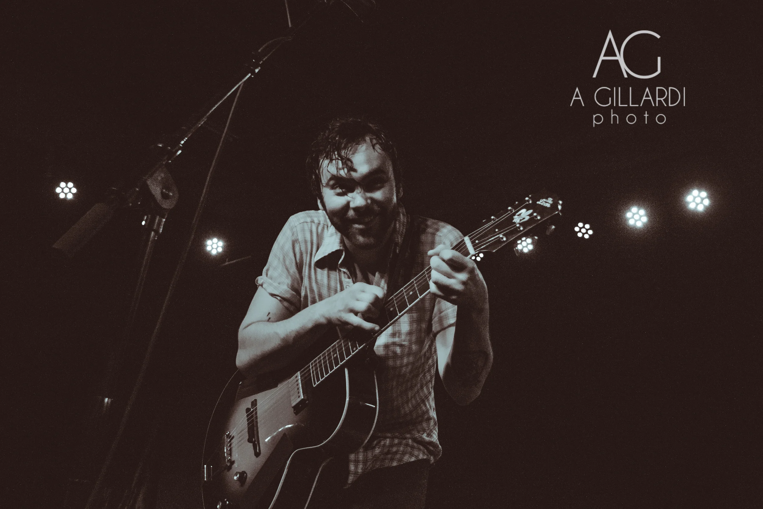 shakey graves.jpg